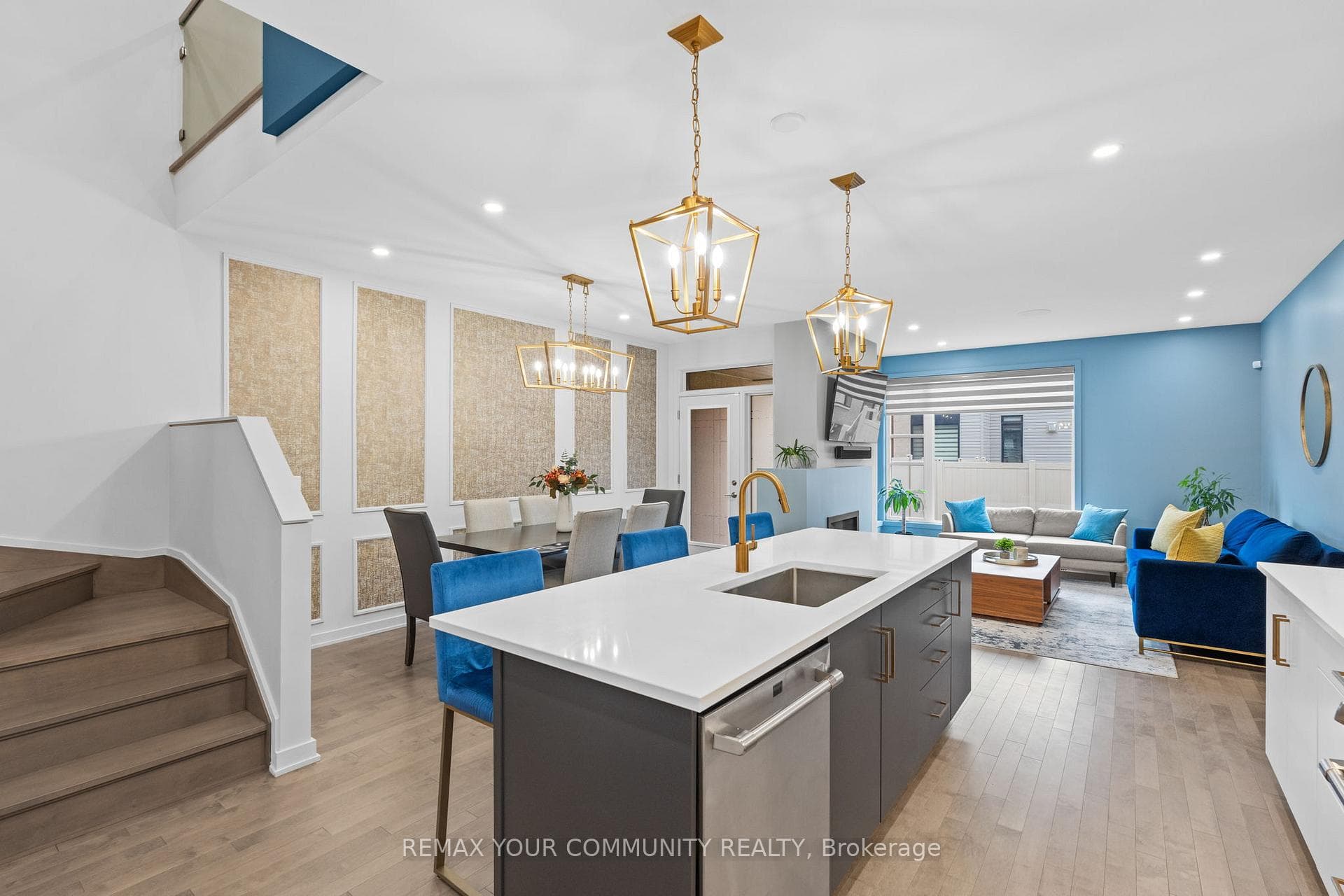 215 Pisces Terrace photo 11