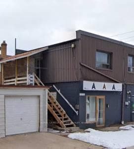 42A Squires Avenue photo 1