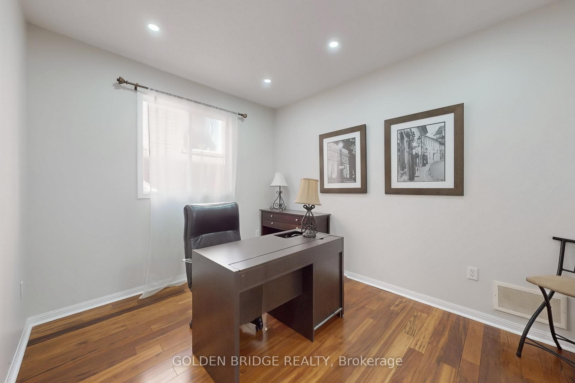 158 Worthington Avenue photo 15