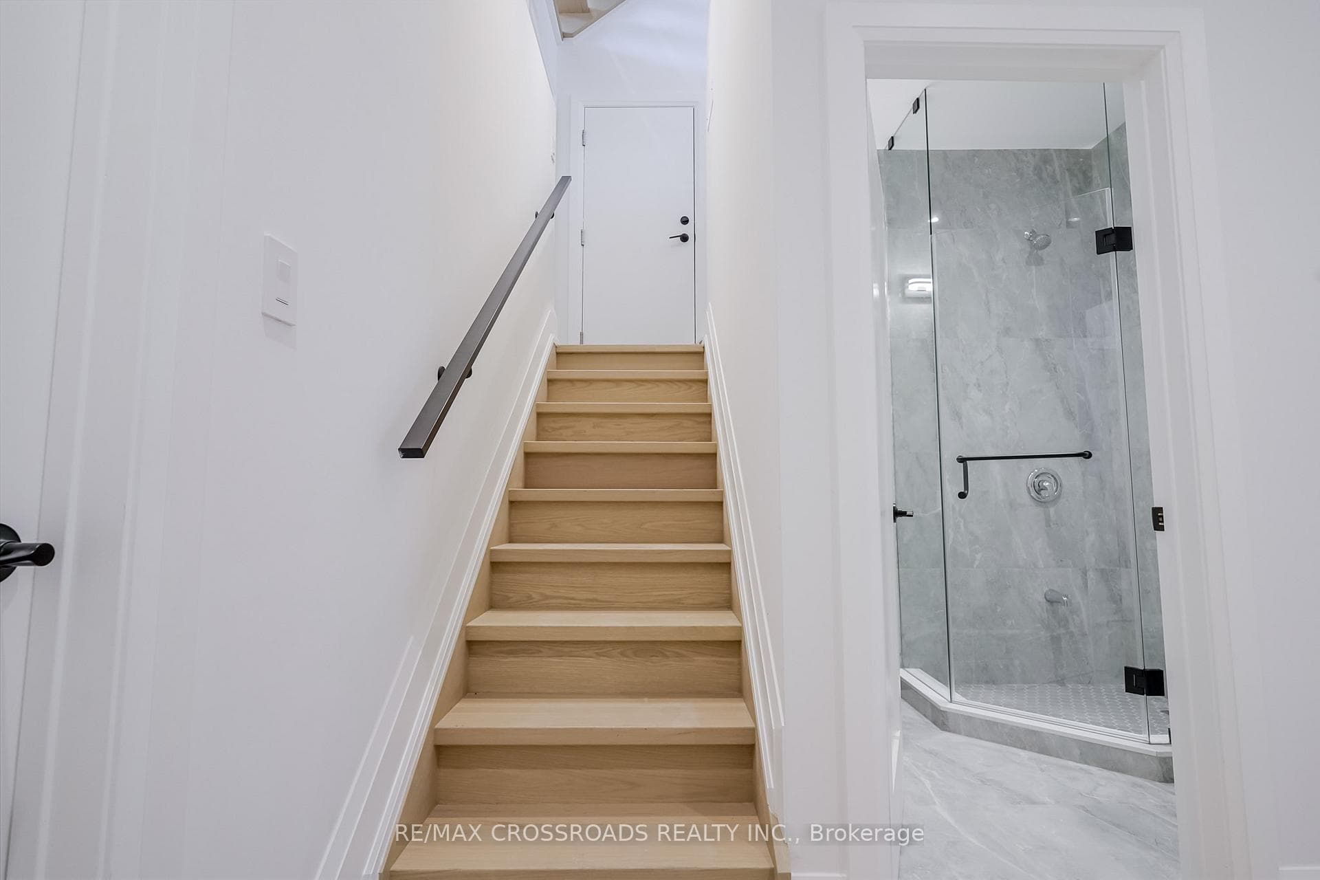 108 Park Street photo 32