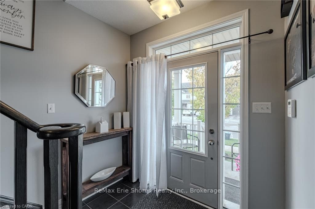 73 English Lane photo 5