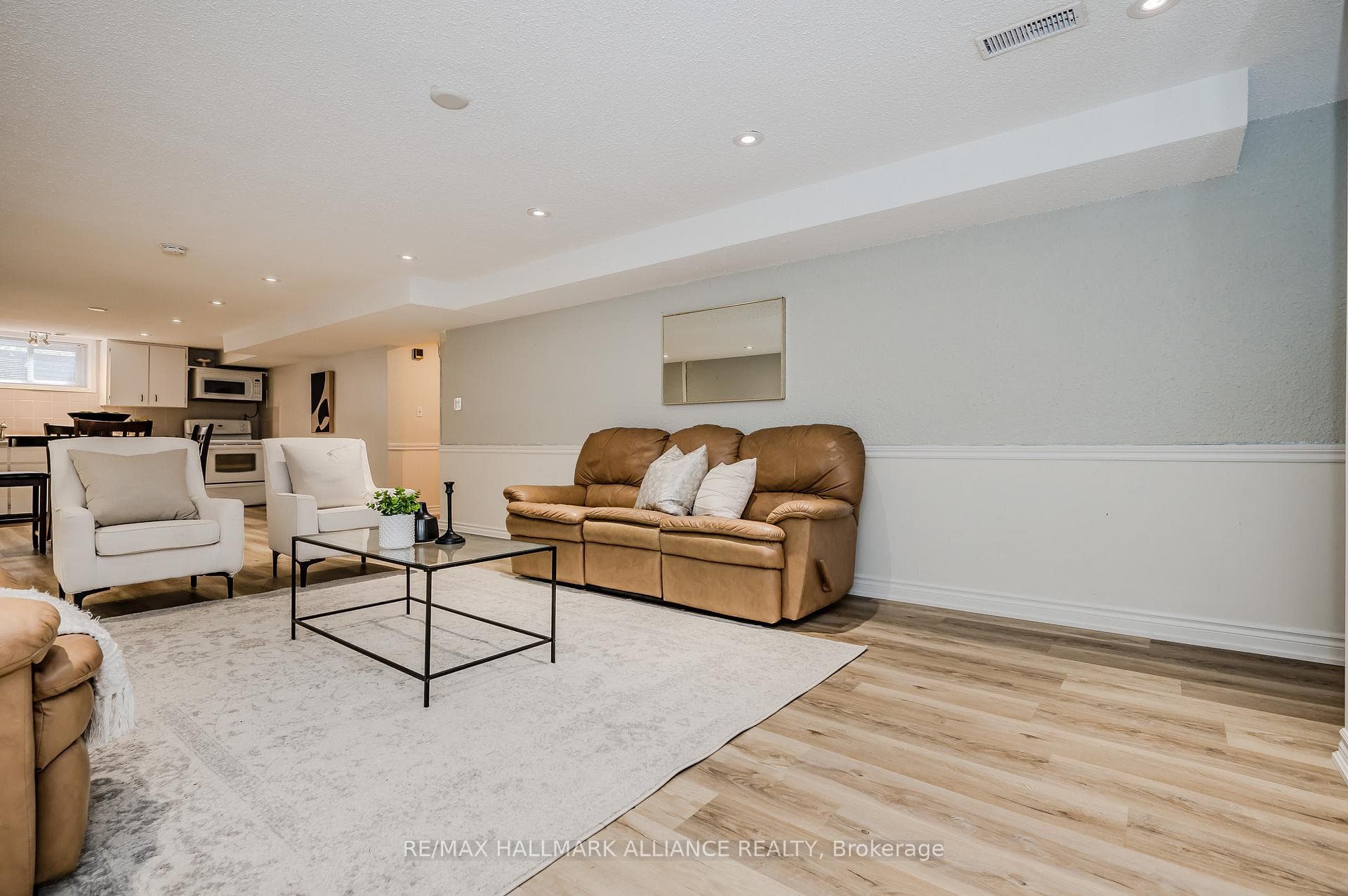 40 Glenashton Drive photo 27