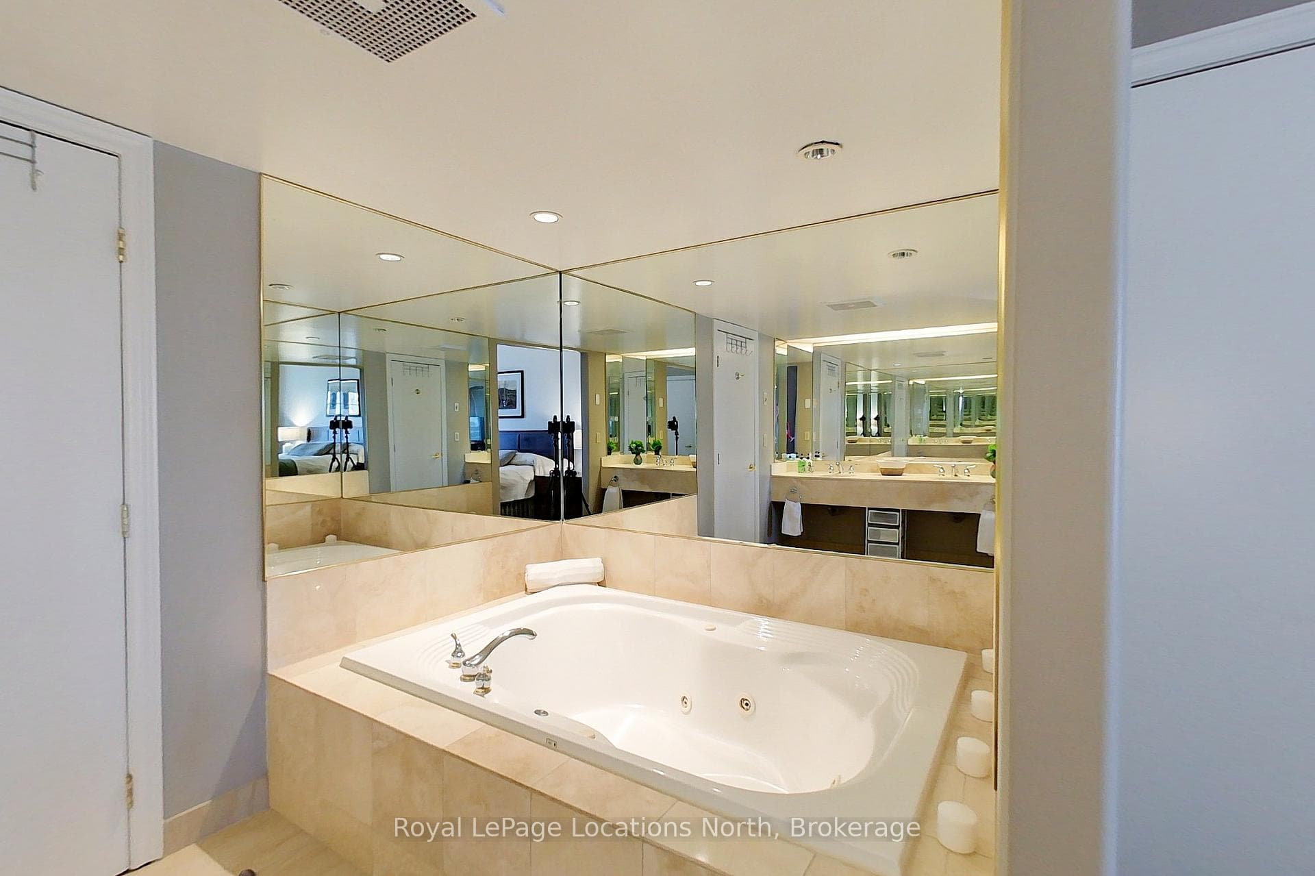 90 Highland Drive Unit 2242/2243 photo 34