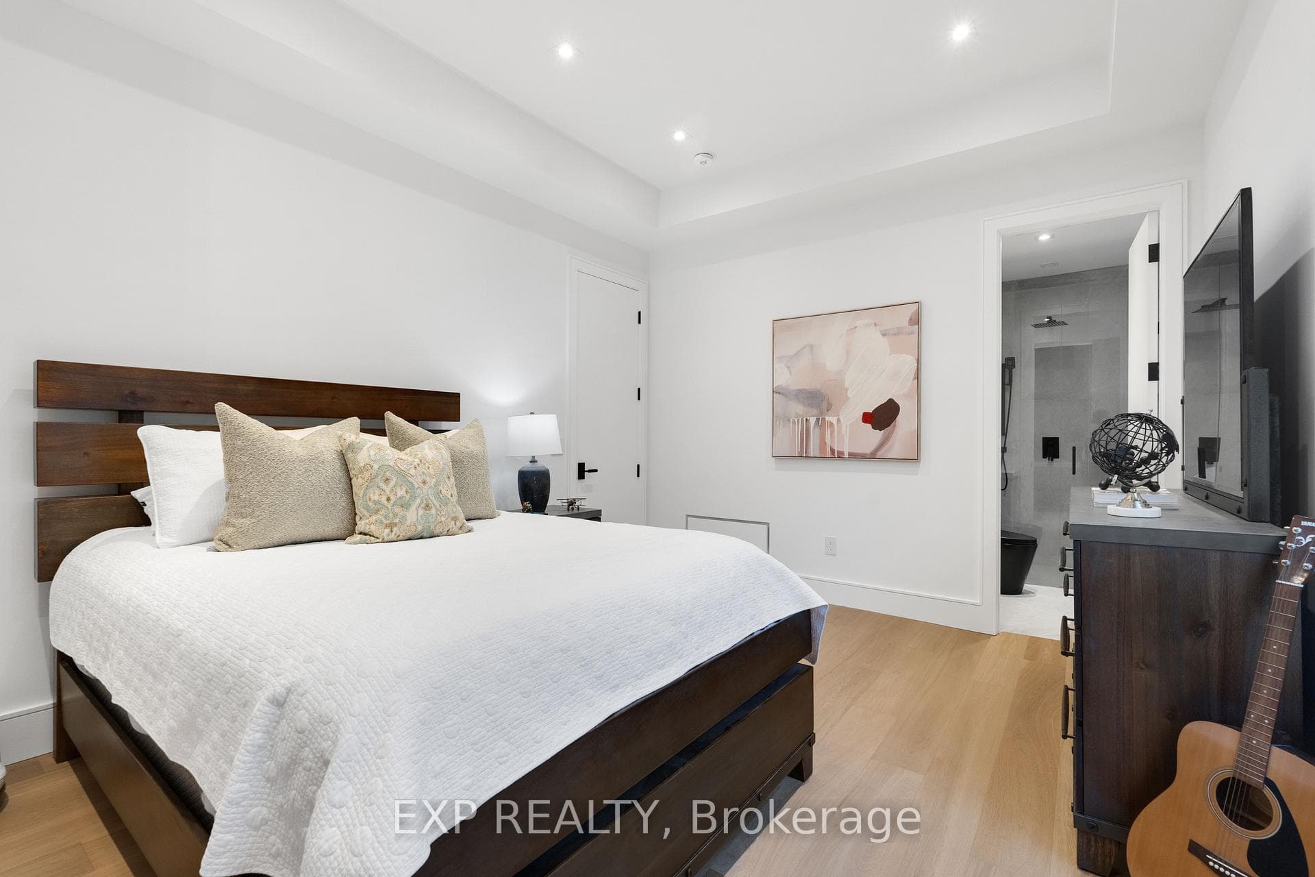 65 Edgecroft Road photo 25
