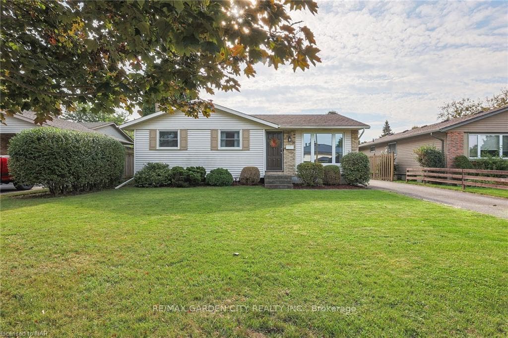 31 MCCORDICK Drive photo 3