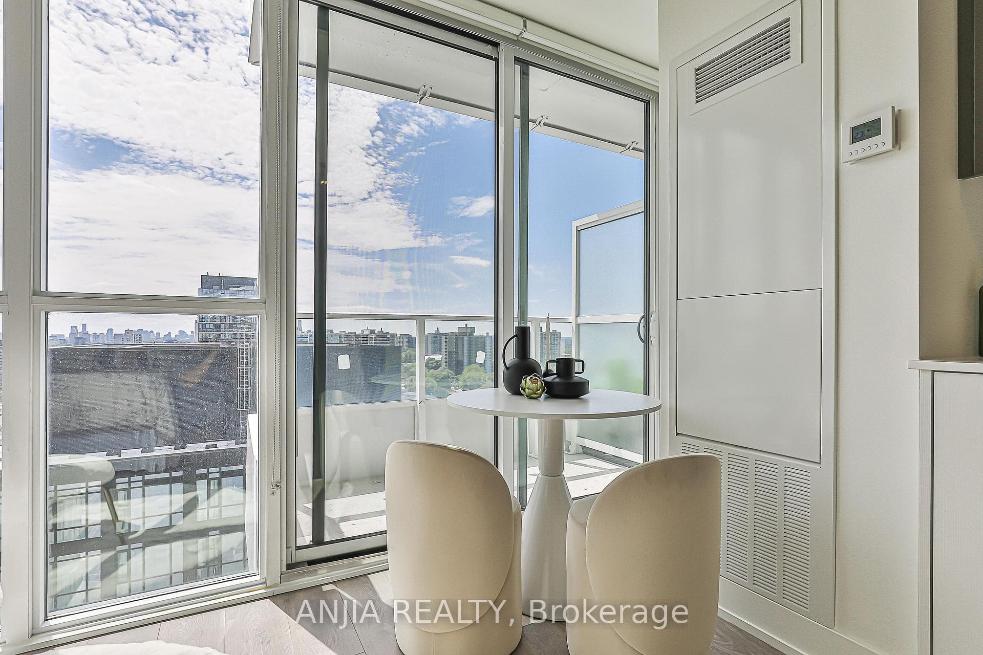 180 Fairview Mall Drive Unit 1603 photo 28