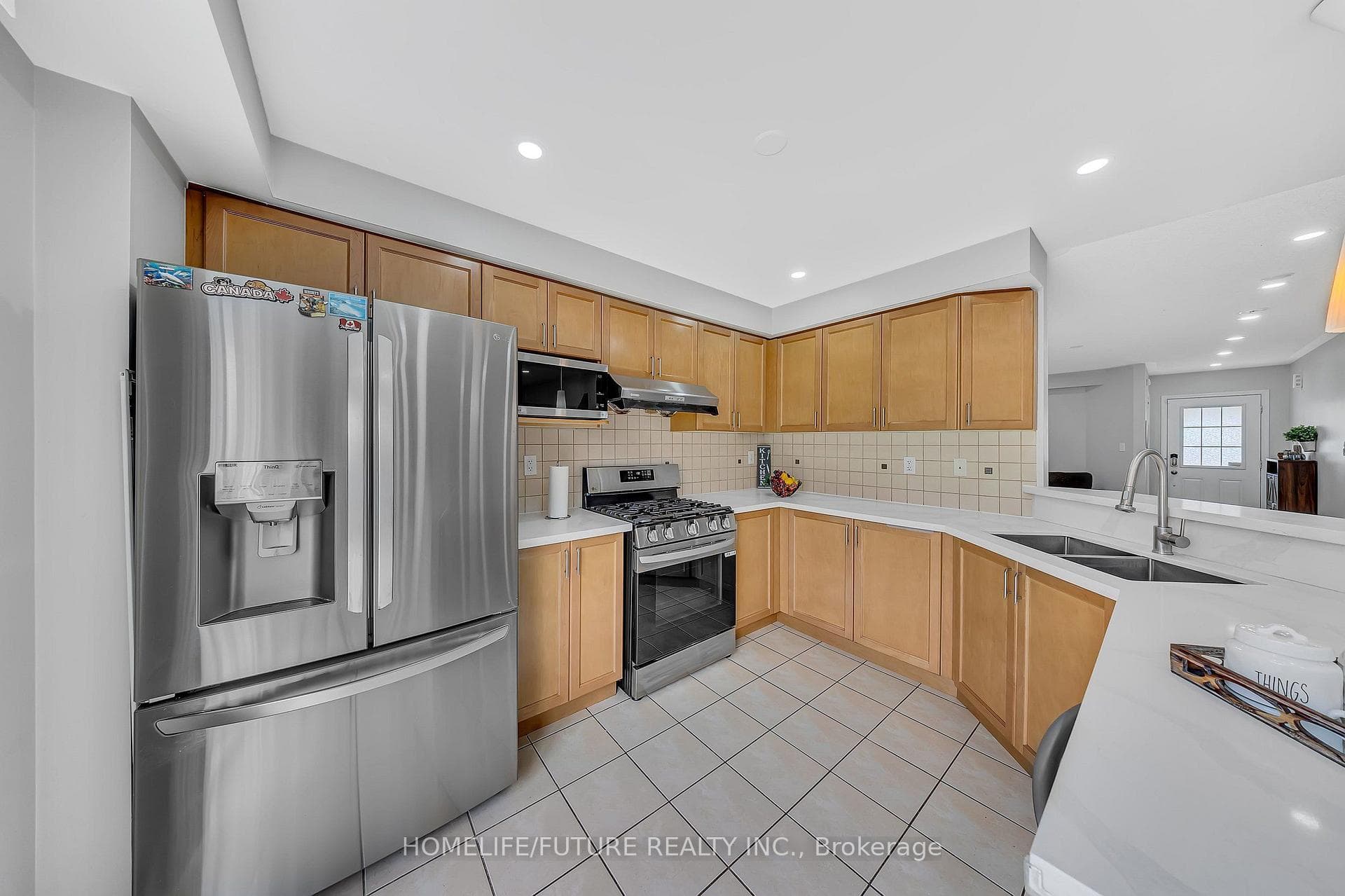54 Oswell Drive photo 12
