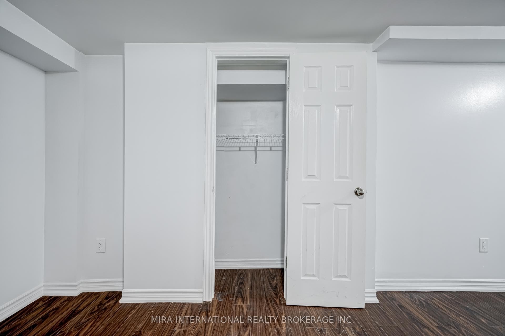 70 Melbourne Avenue Unit B1A photo 11