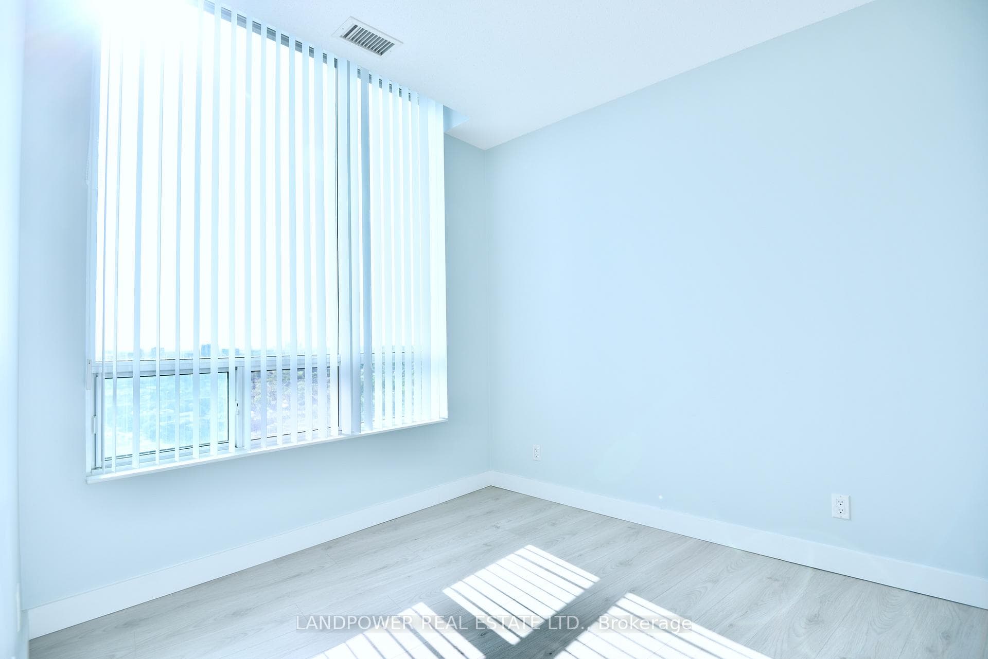 503 Beecroft Road Unit Ph5 photo 11