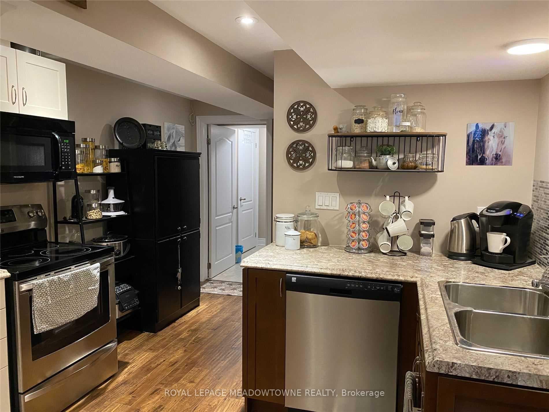 Built-in dishwasher
