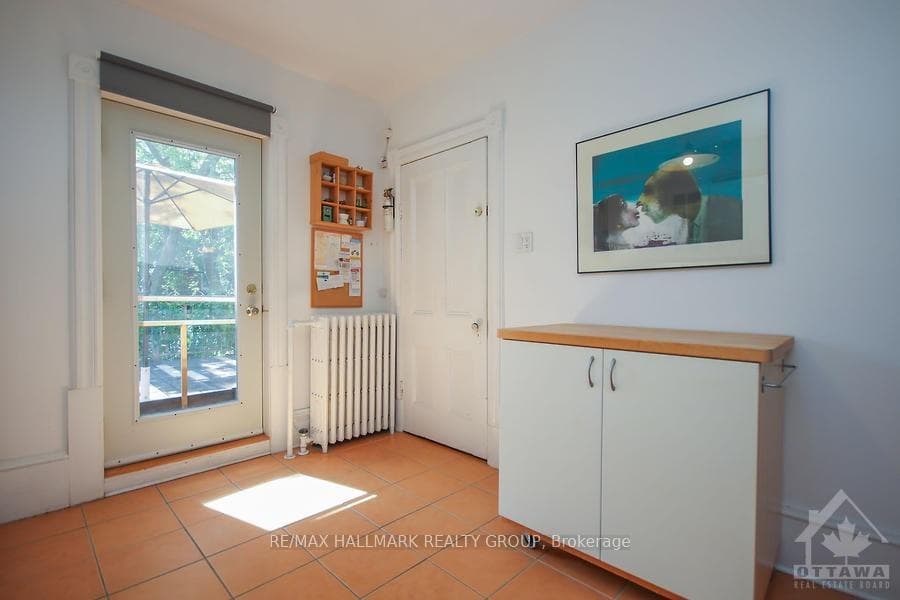 124 STEWART Street photo 18