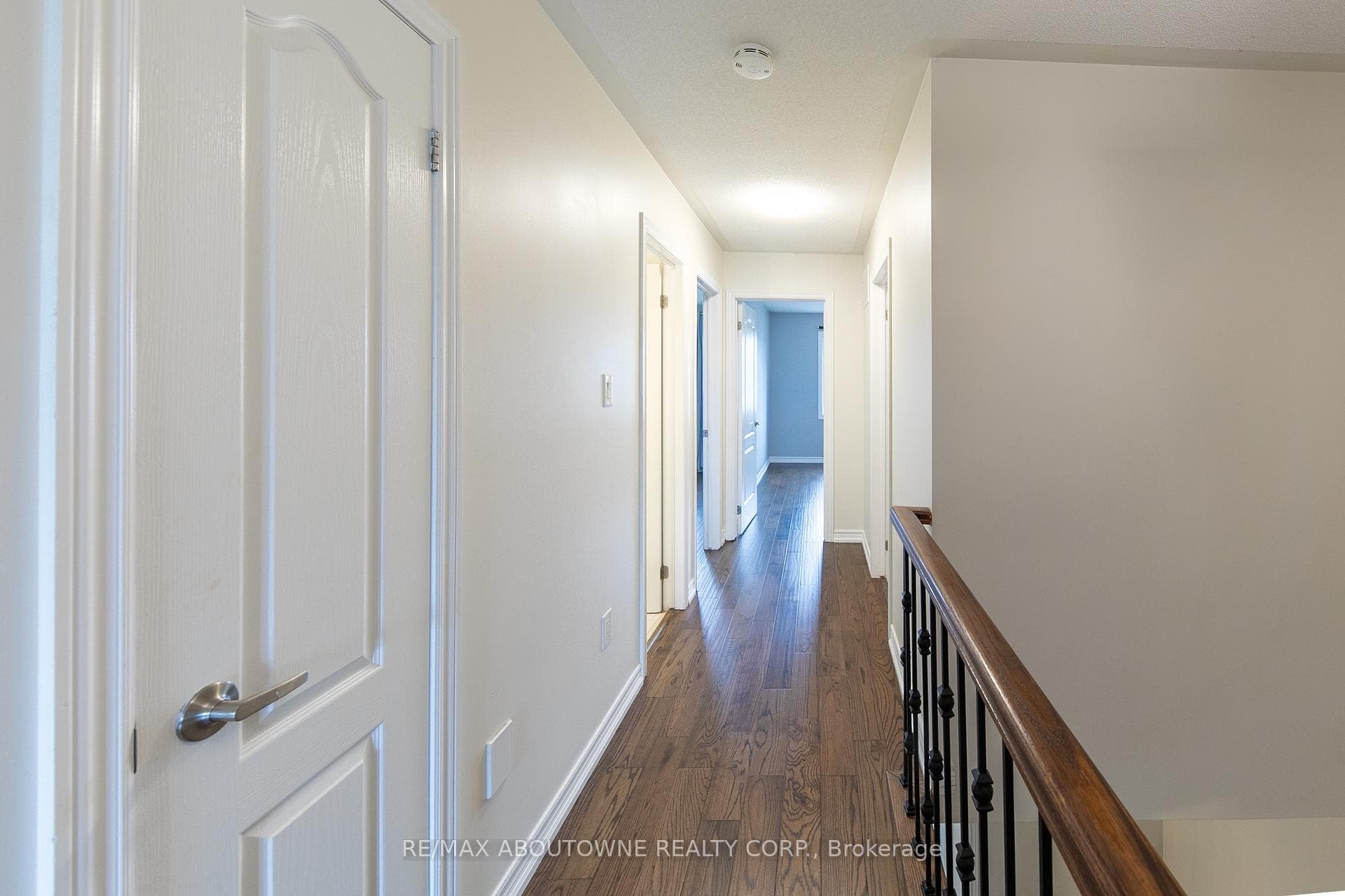 374 Spring Blossom Crescent photo 23