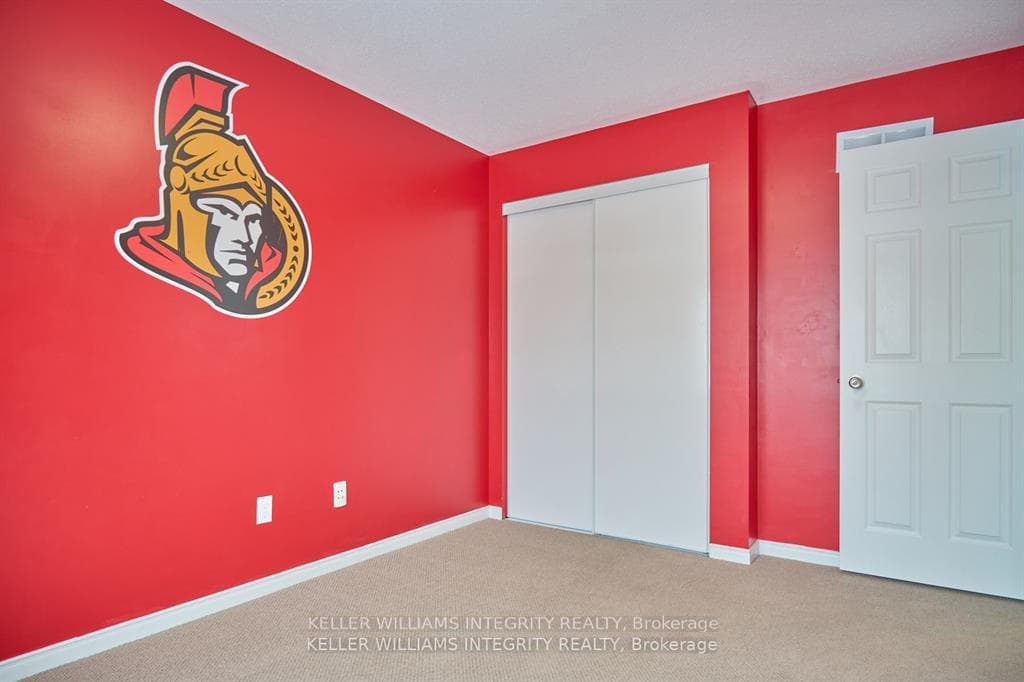 160 Patriot Place photo 25