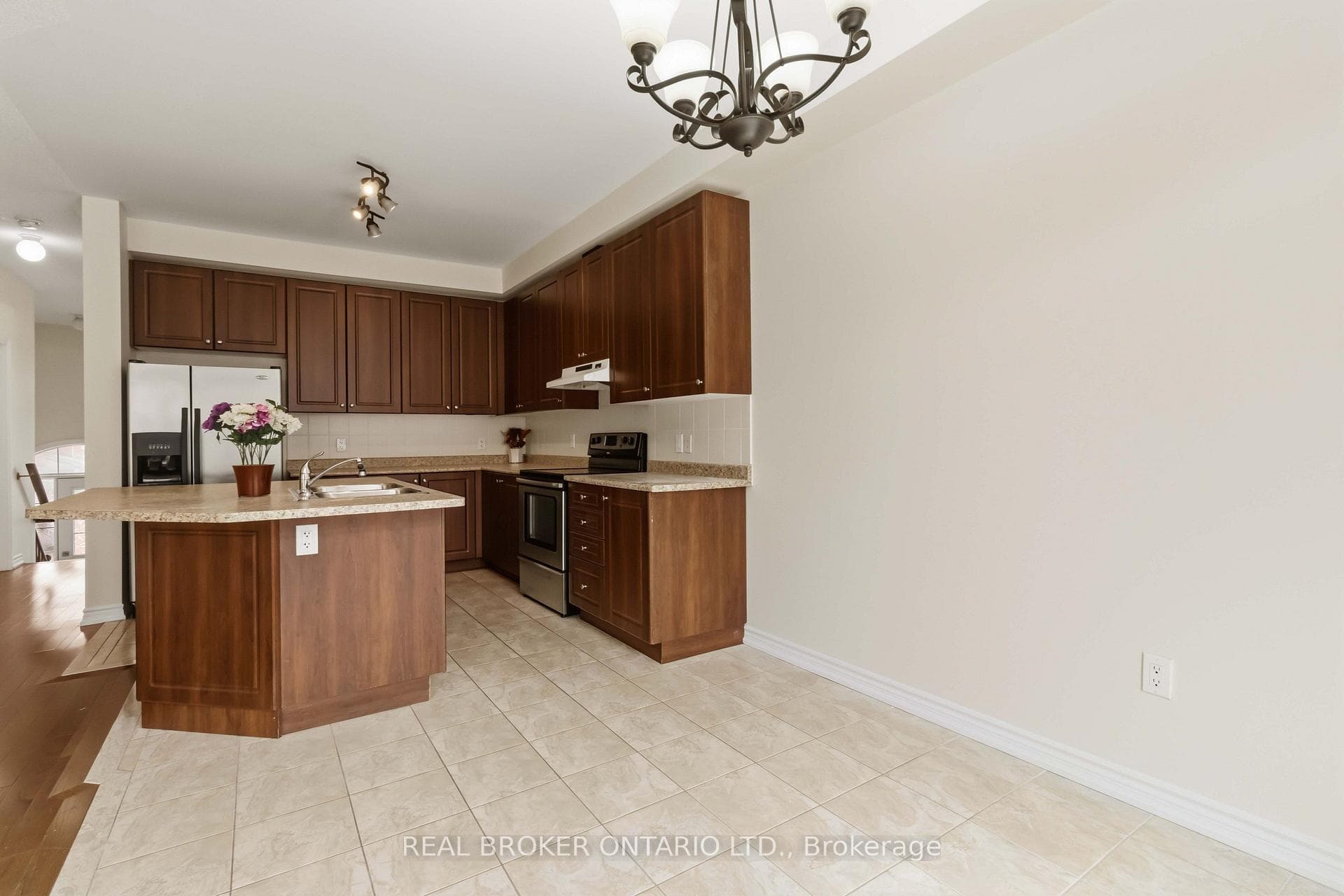 27 Mccartney Street Unit MAIN photo 19