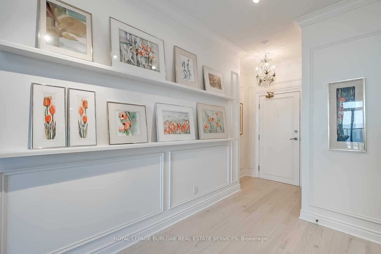 1477 Lakeshore Road Unit 704 photo 6