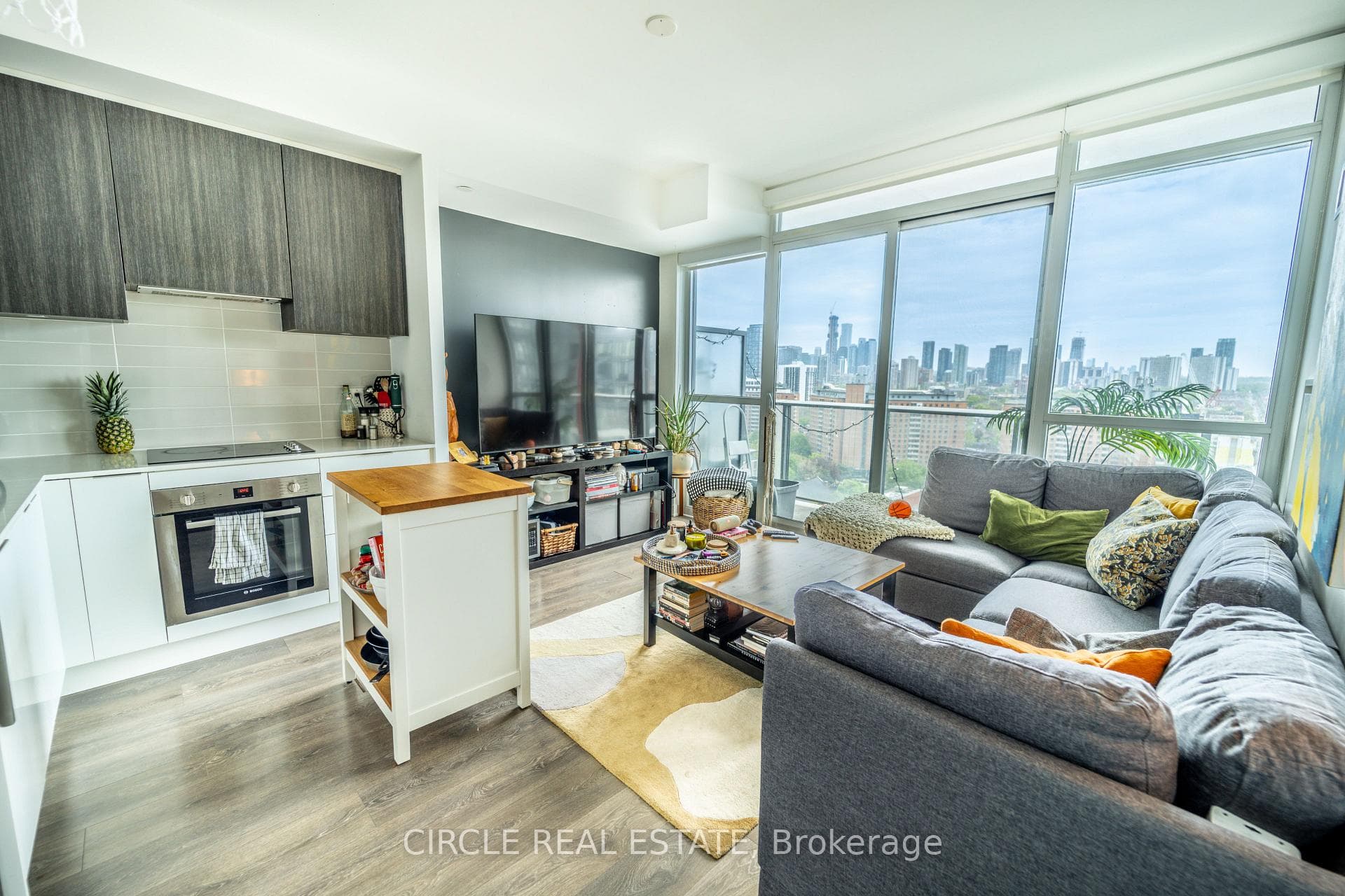 120 Parliament Street Unit 1804 photo 14