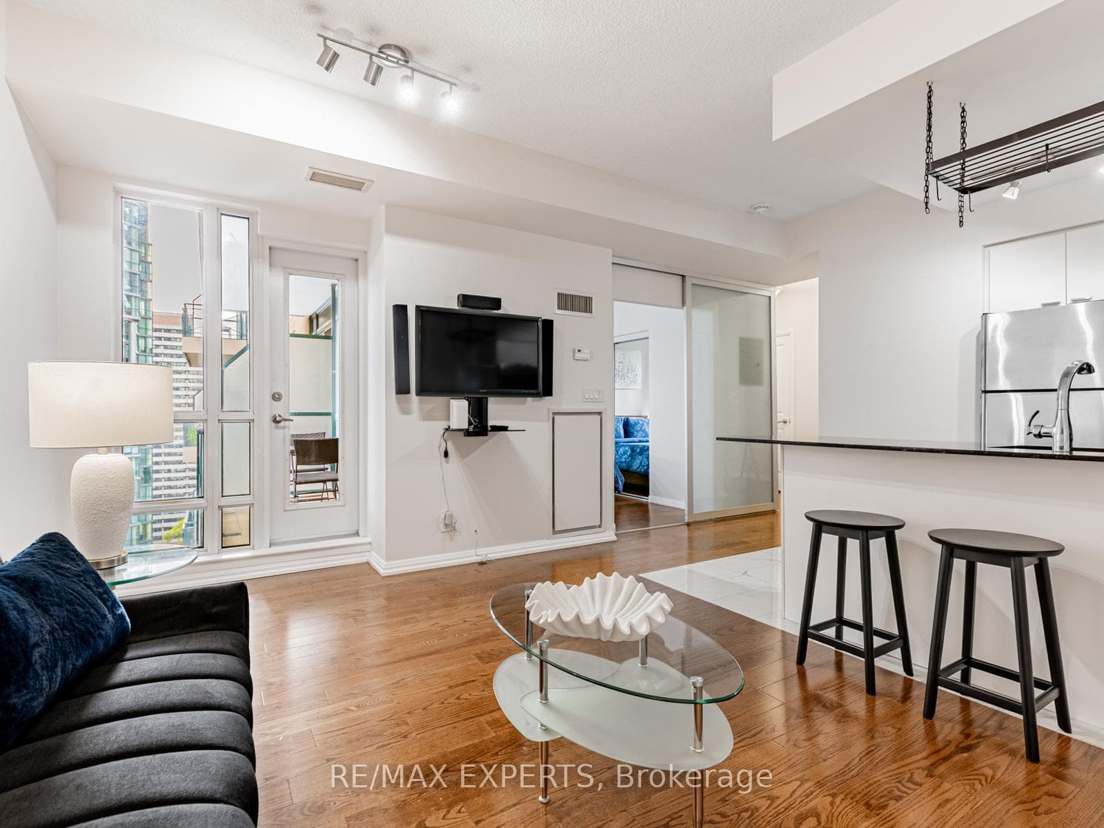 35 Hayden Street Unit 1511 photo 10