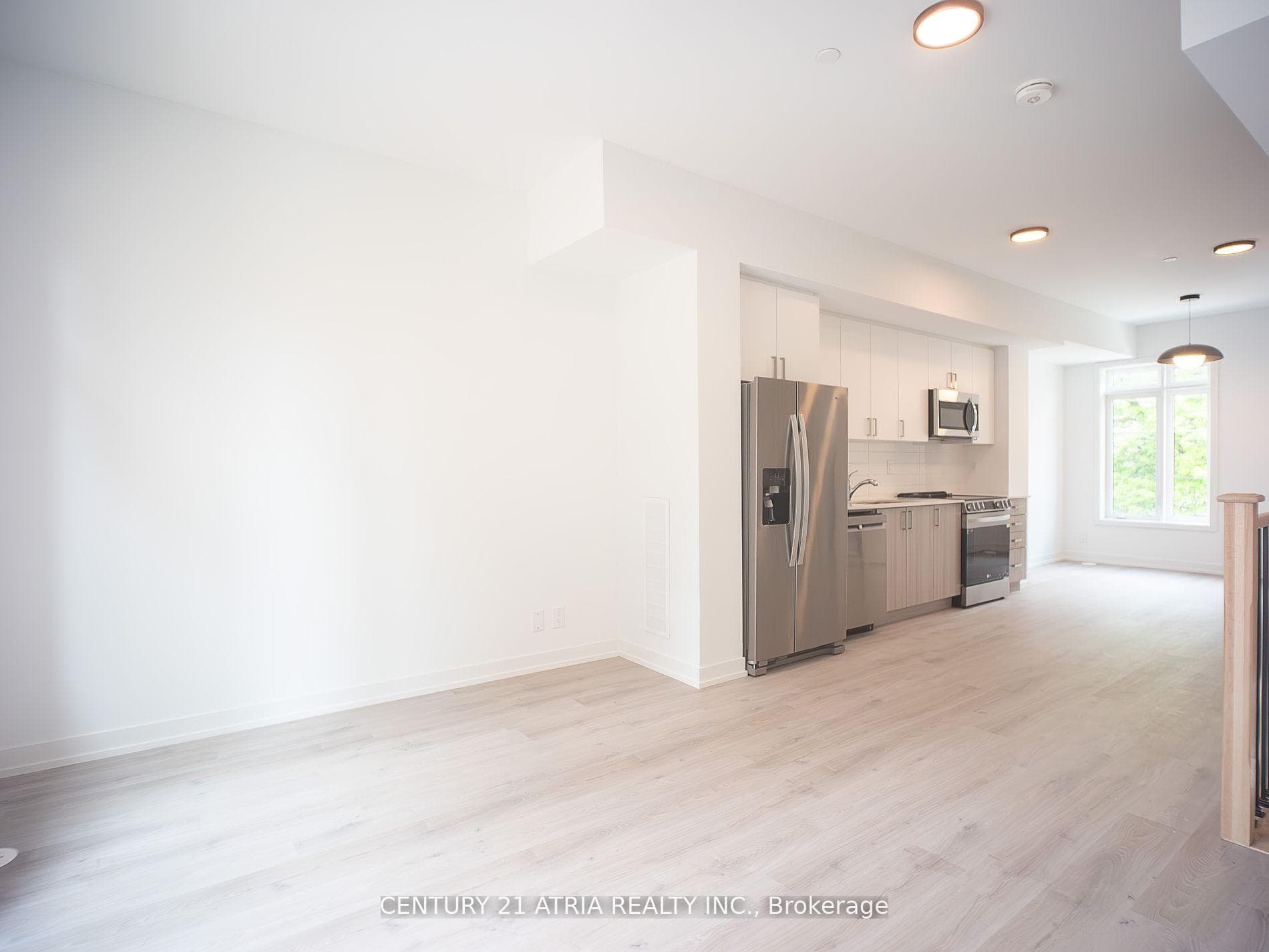 64B Tisdale Avenue photo 2