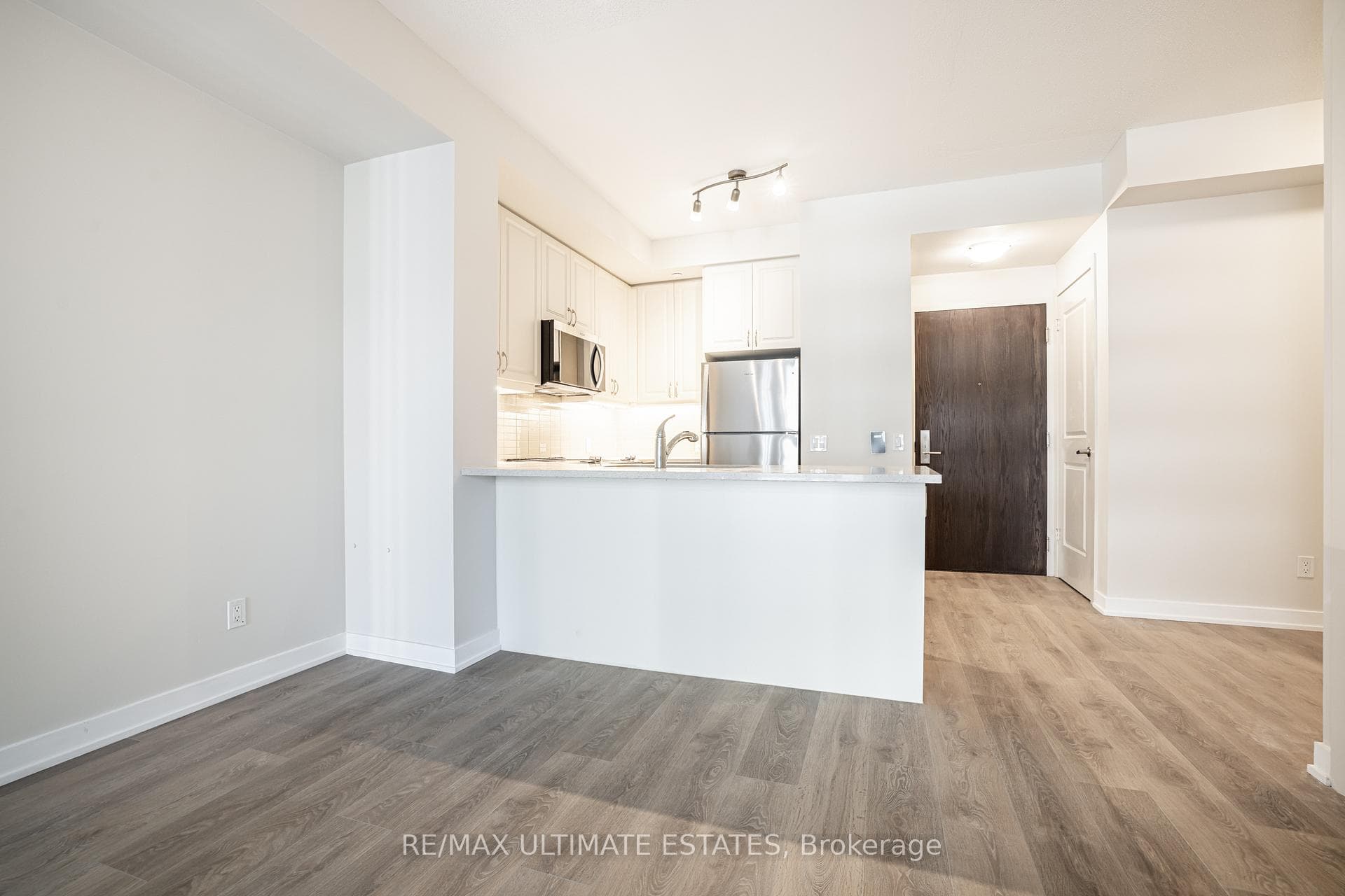4955 Yonge Street Unit 1109 photo 14