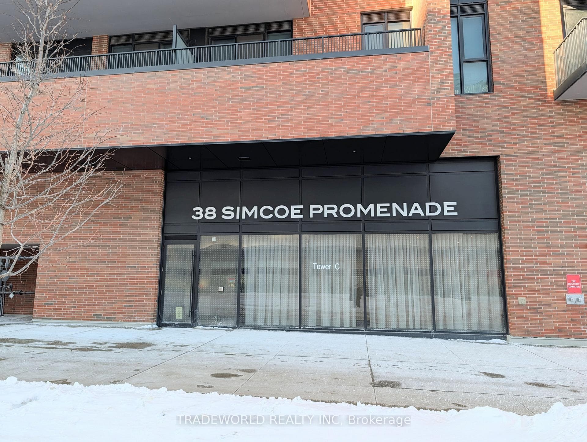 38 Simcoe Promenade N/A Unit 710 photo 2