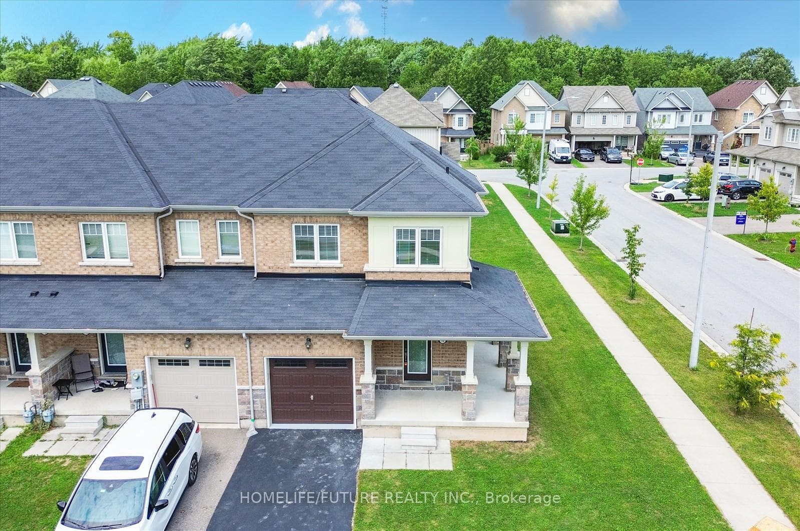 7741 White Pine Crescent photo 7