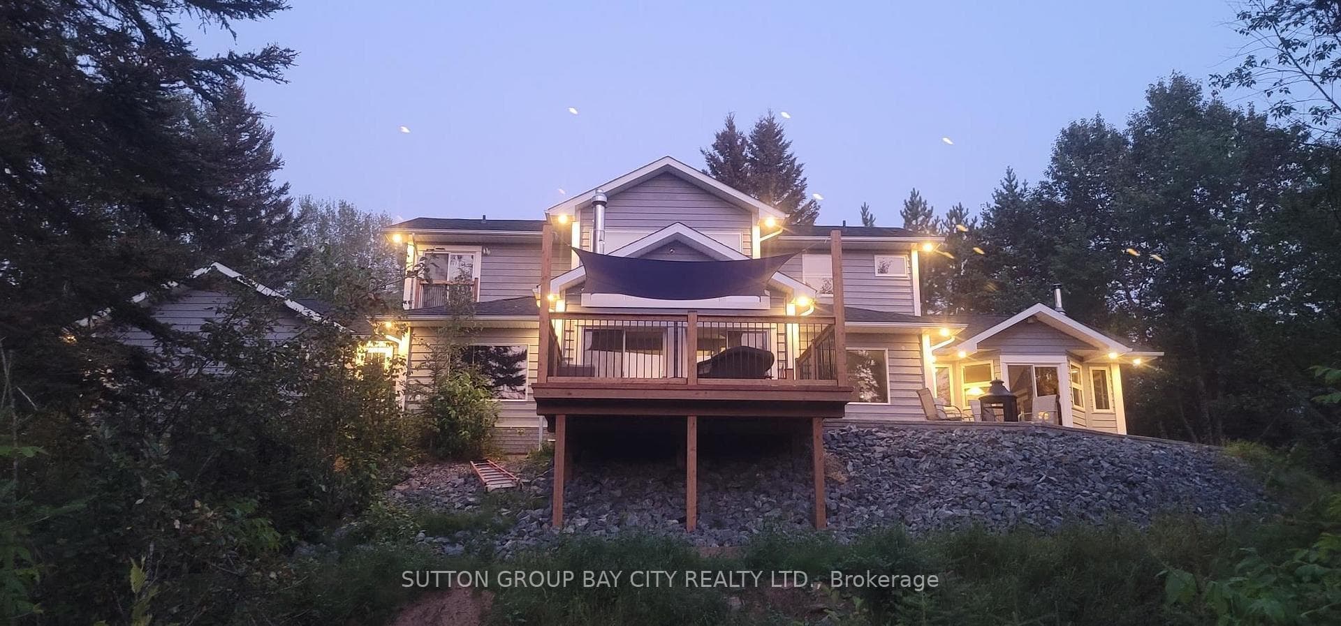 625 Dog Lake Road photo 2