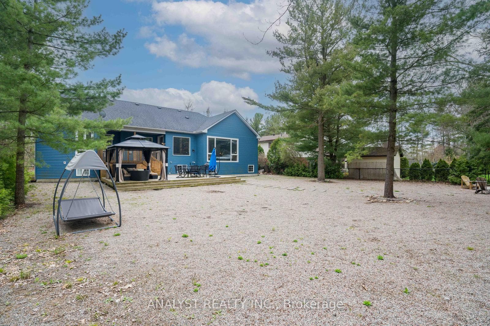 30 Lindale Avenue photo 38