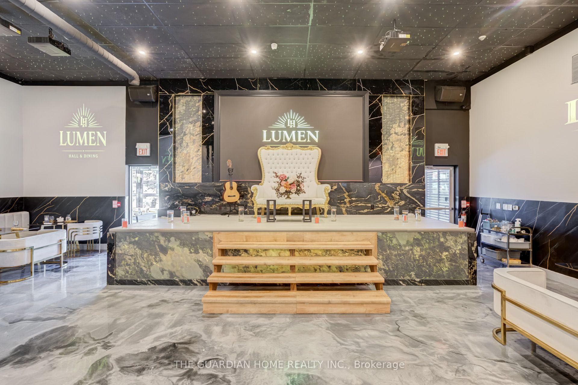 1419 King Street photo 22