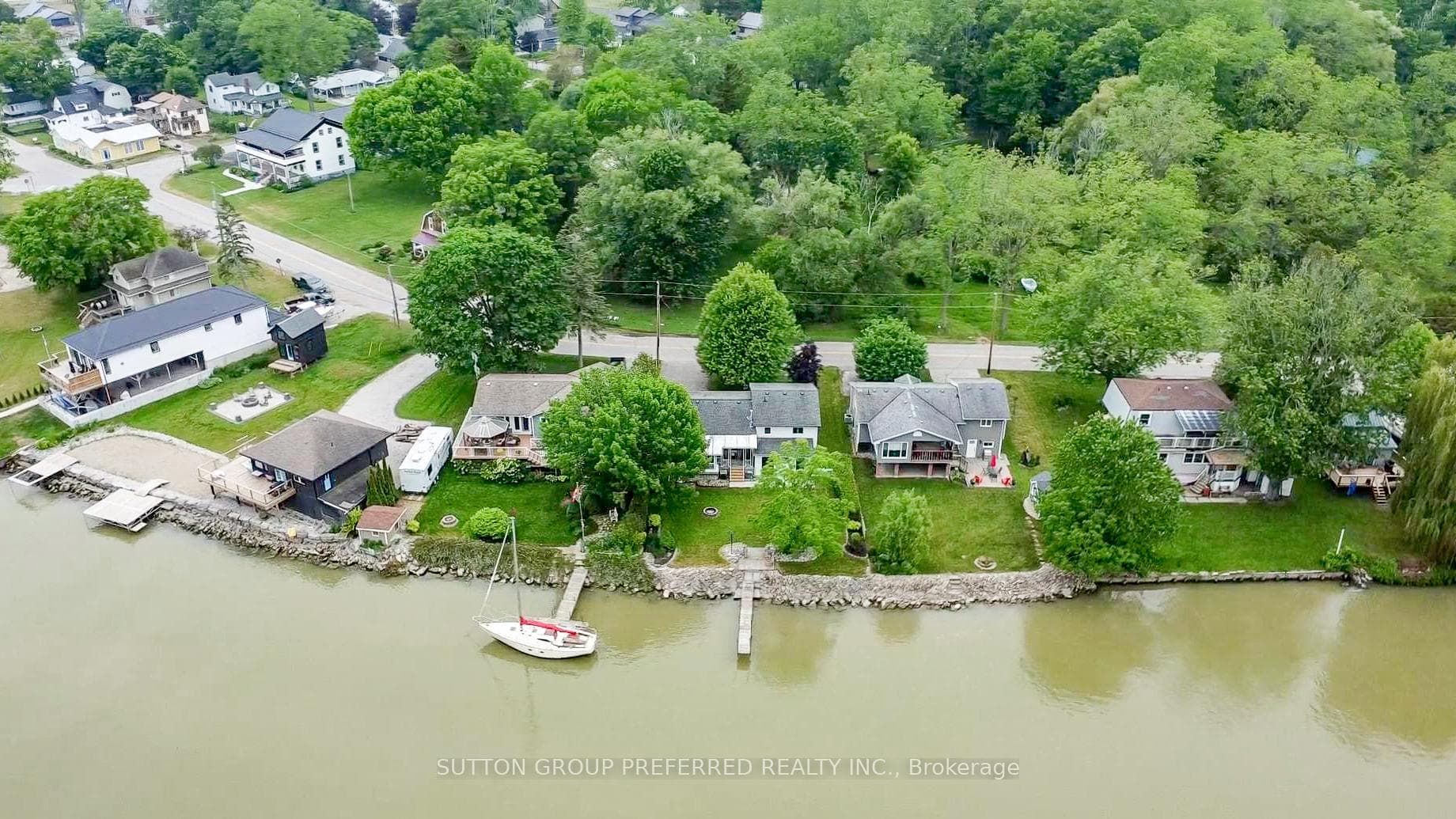 3270 Colin Street photo 34