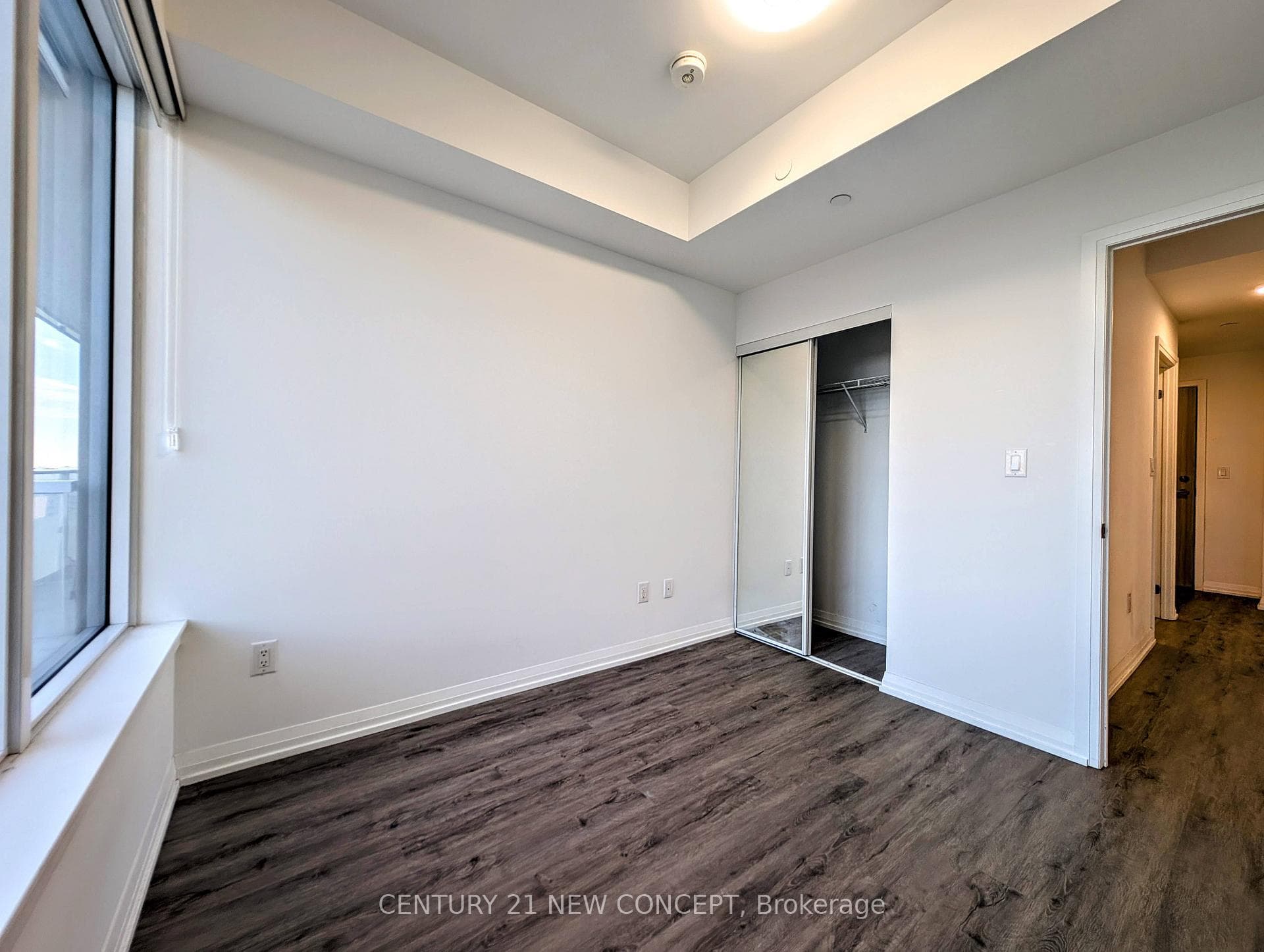 75 Canterbury Place Unit 2816 photo 7