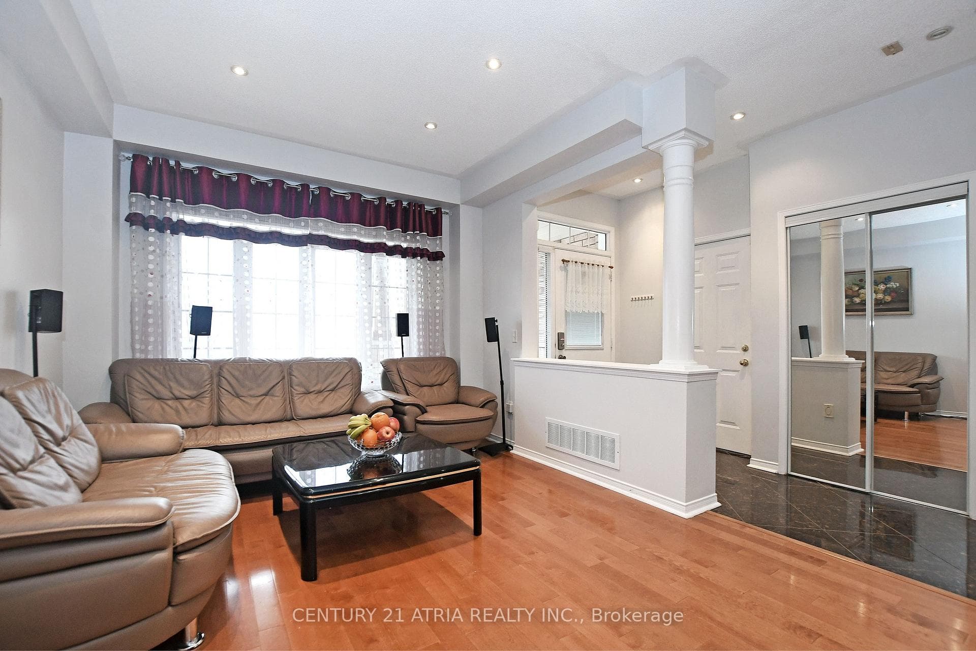 96 Belgrave Square photo 6