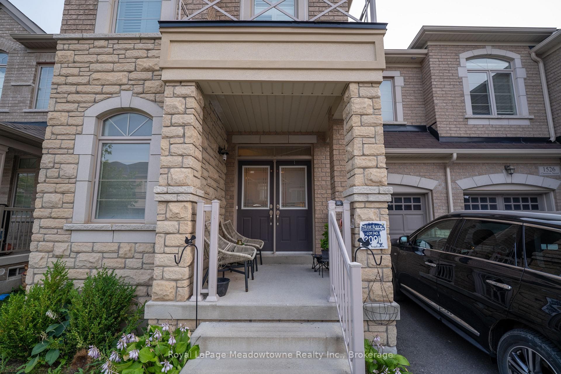 1528 Chretien Street photo 3
