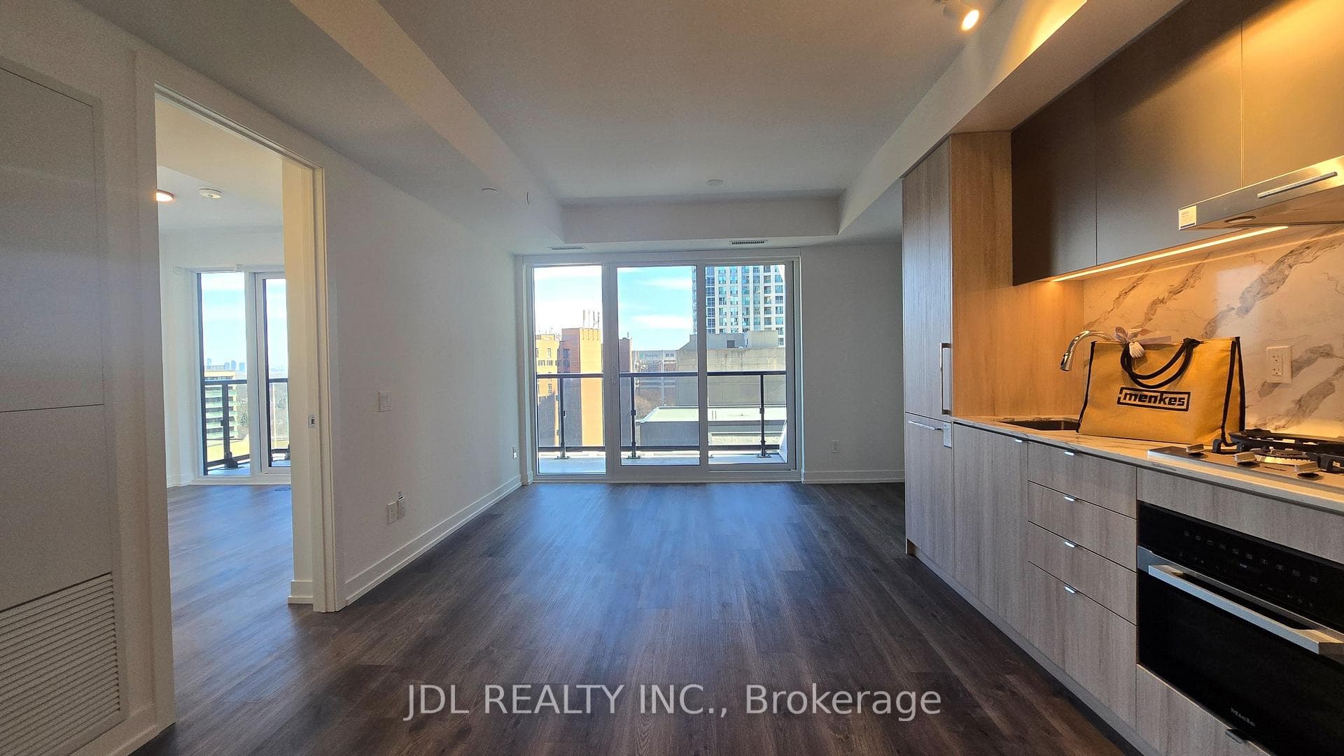 771 Yonge Street Unit 1608 photo 1