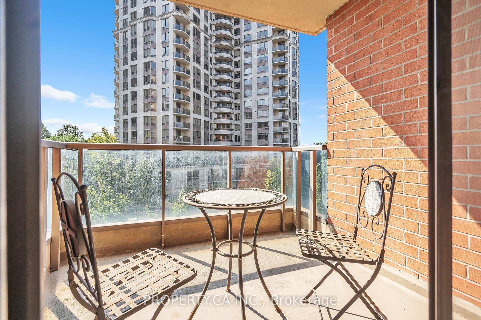 55 Harrison Garden Boulevard Unit 405 photo 22
