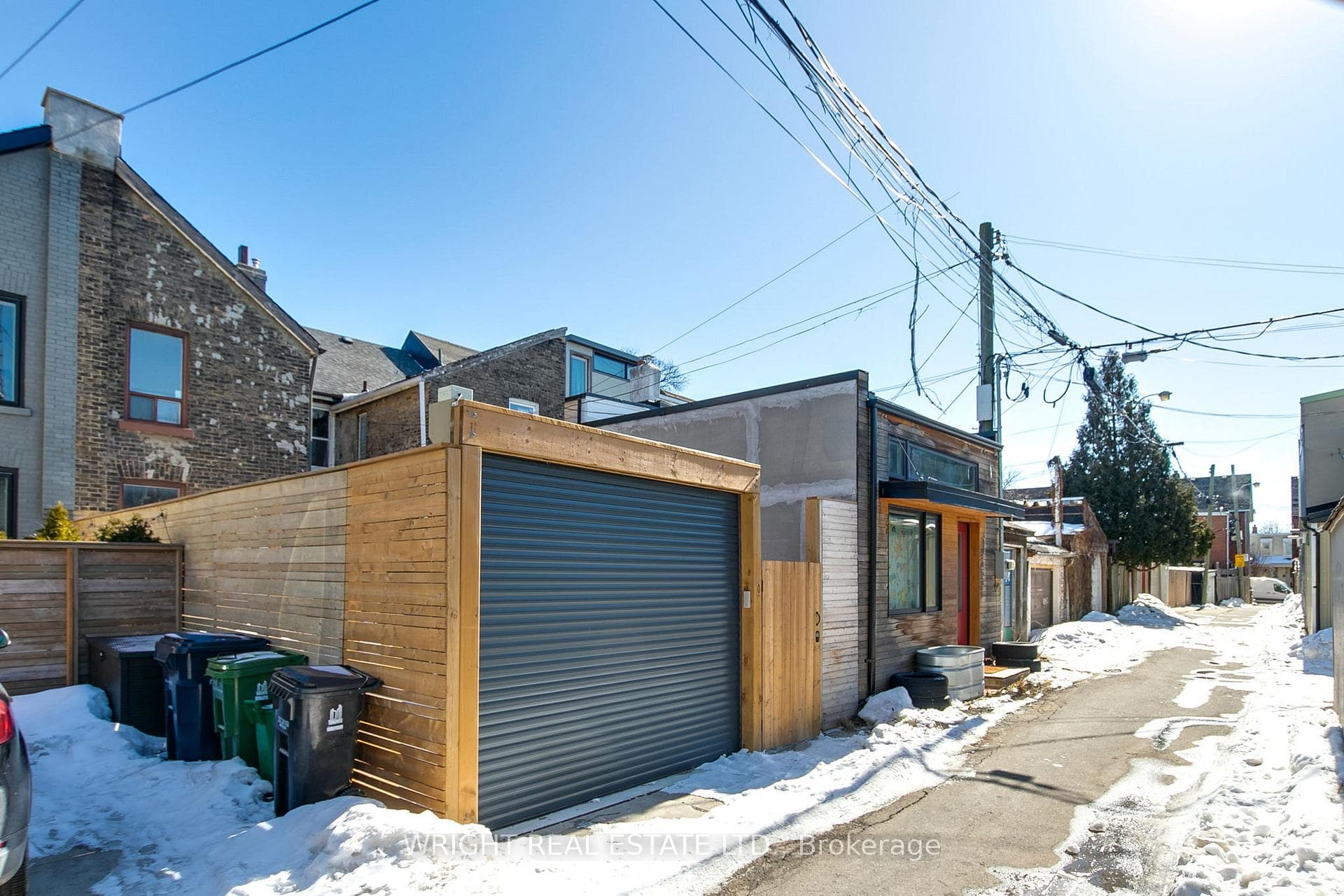 268 Claremont Street photo 29