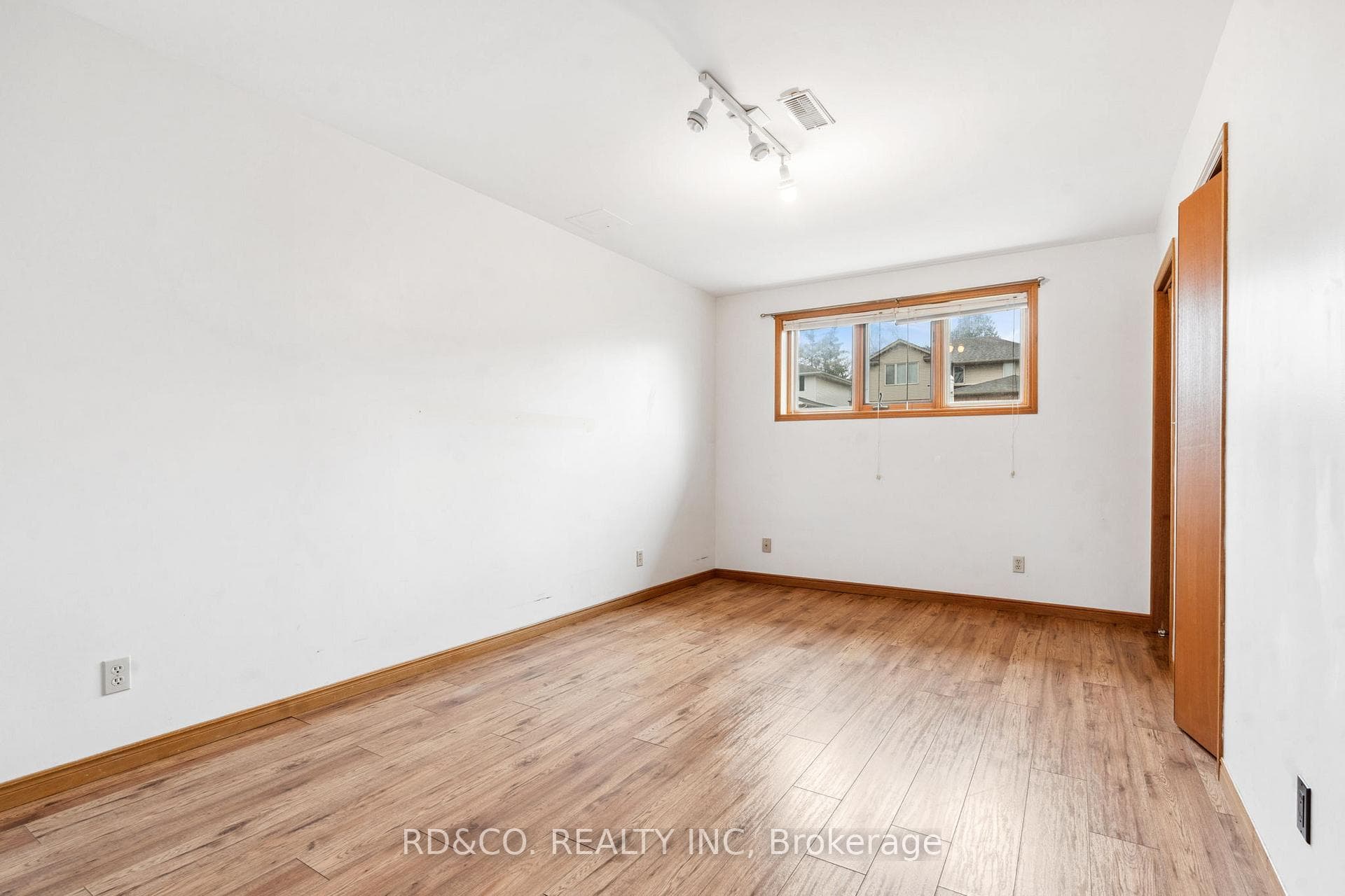 48 Northumberland Boulevard photo 33