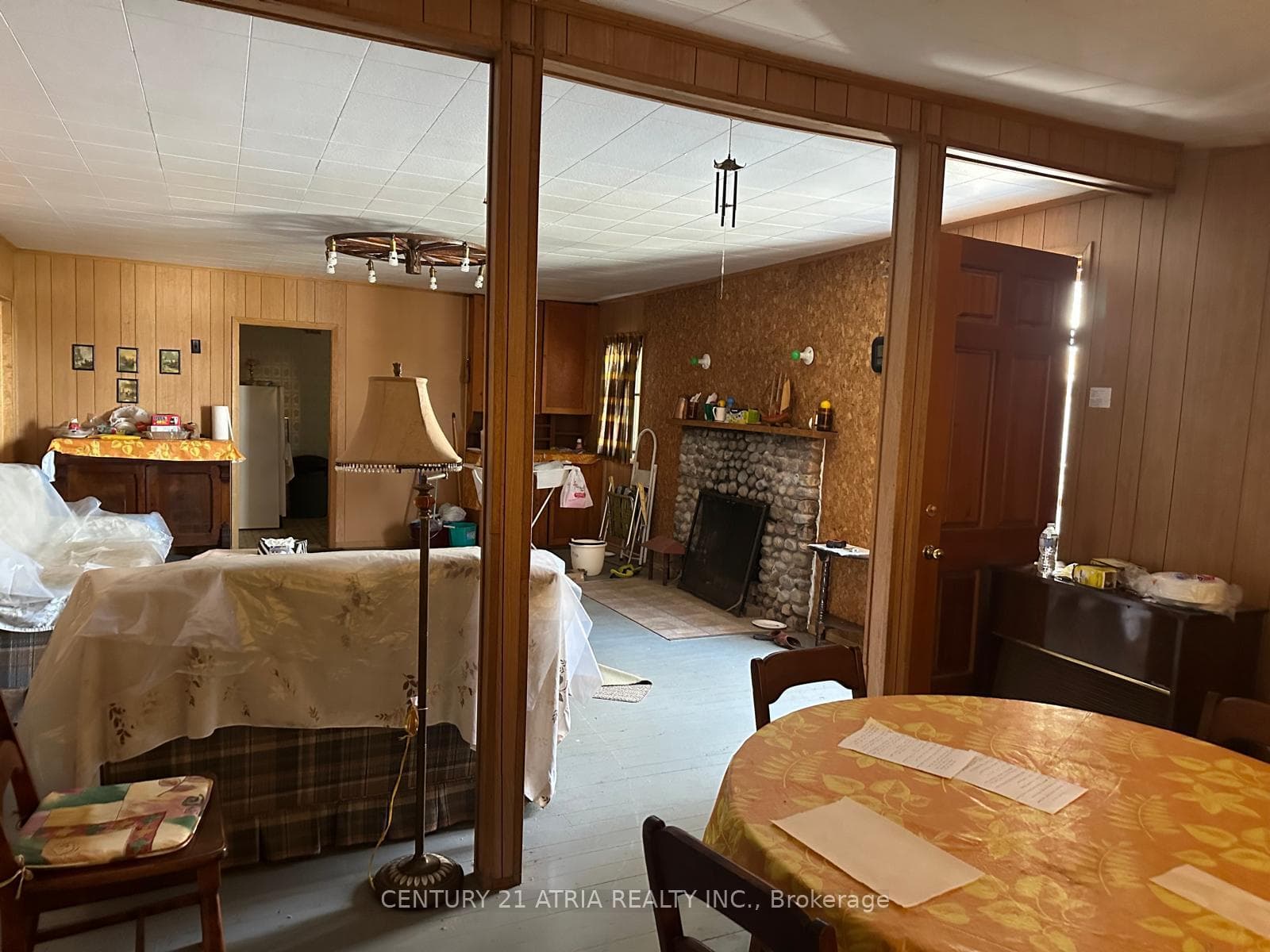 452 Champlain Road photo 5