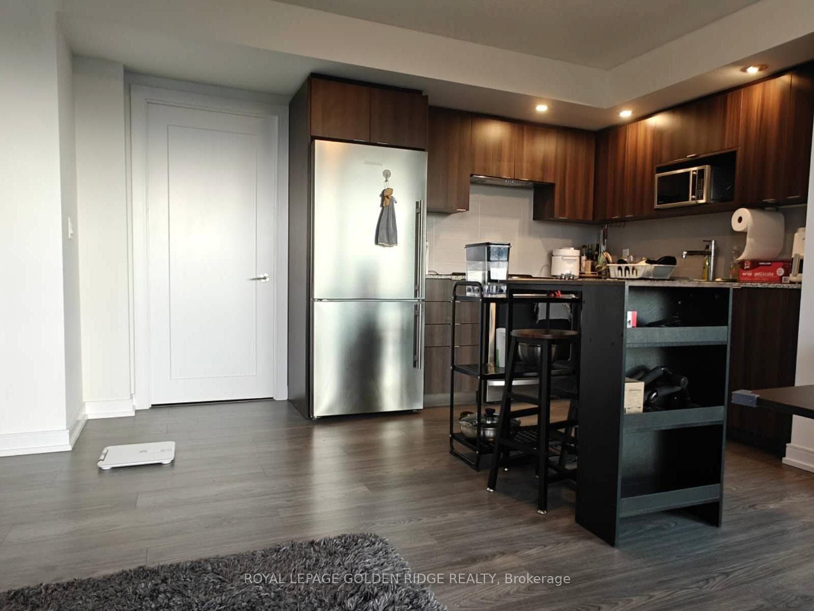 225 Village Green Square Unit 1703 photo 7