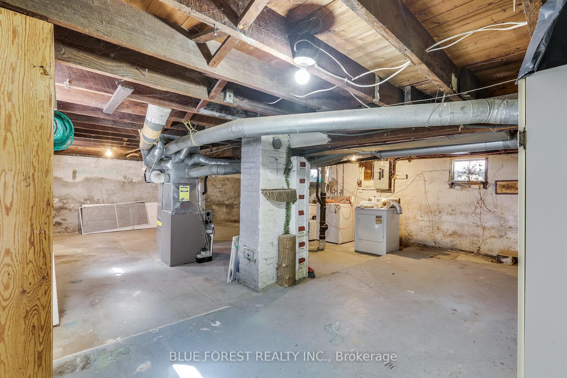 960 Hackett Street photo 19
