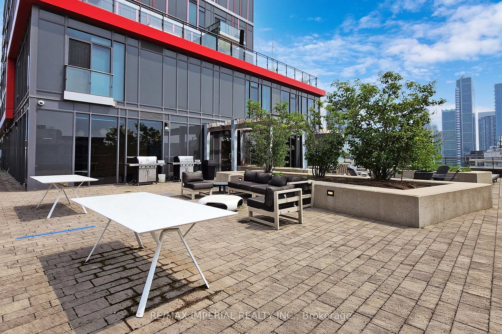 435 Richmond Street Unit Ph104 photo 34