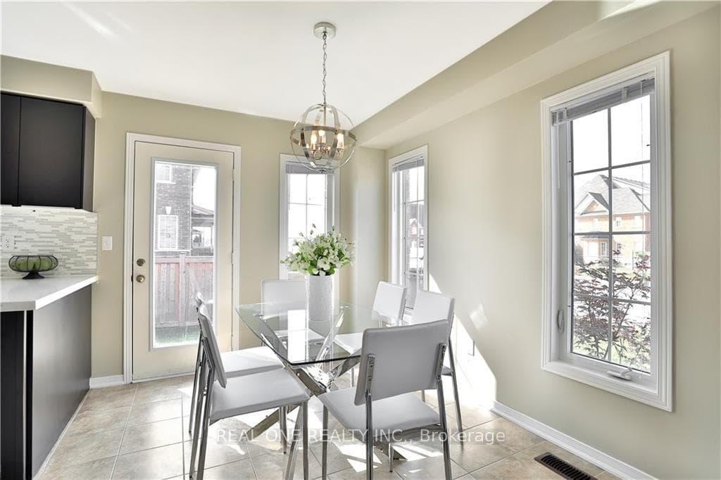 70 Mcknight Avenue photo 6