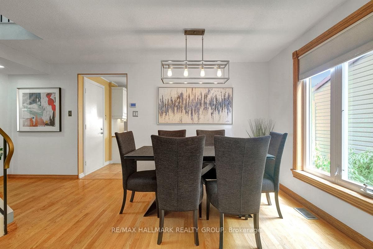 30 Melville Drive photo 5