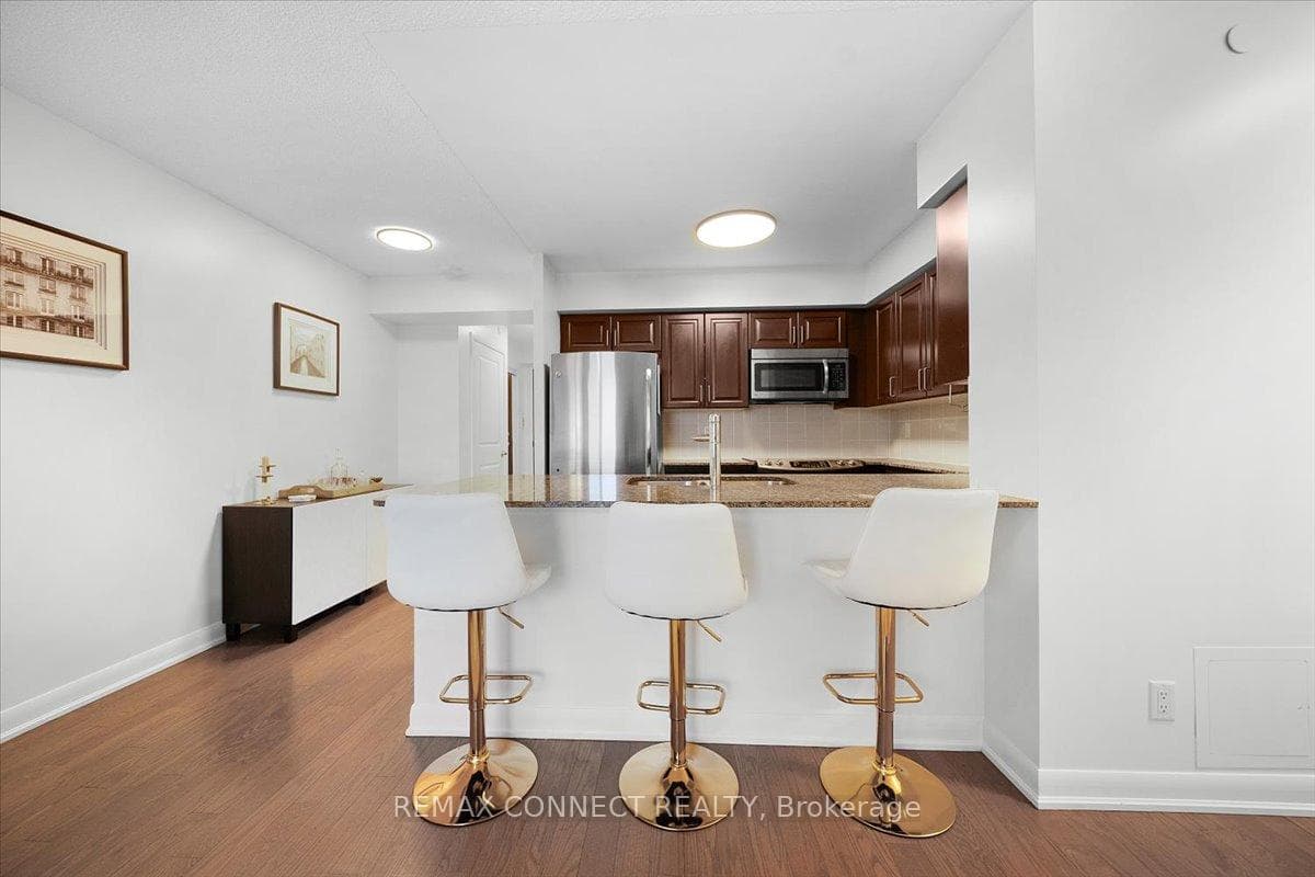 205 Sherway Gardens Road Unit 1506 photo 13