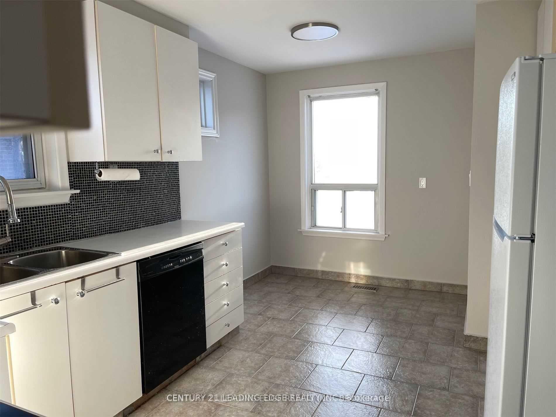 9 Caracas Road Unit Upper photo 14