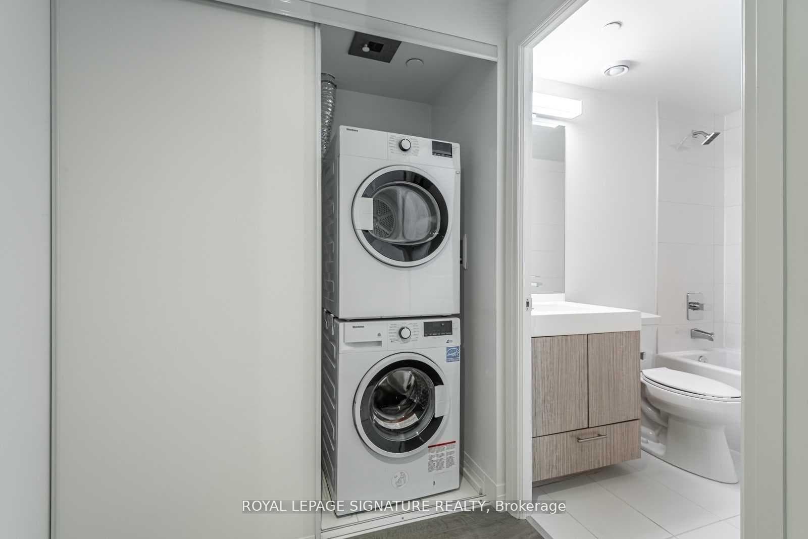 251 Jarvis Street Unit 1228 photo 15