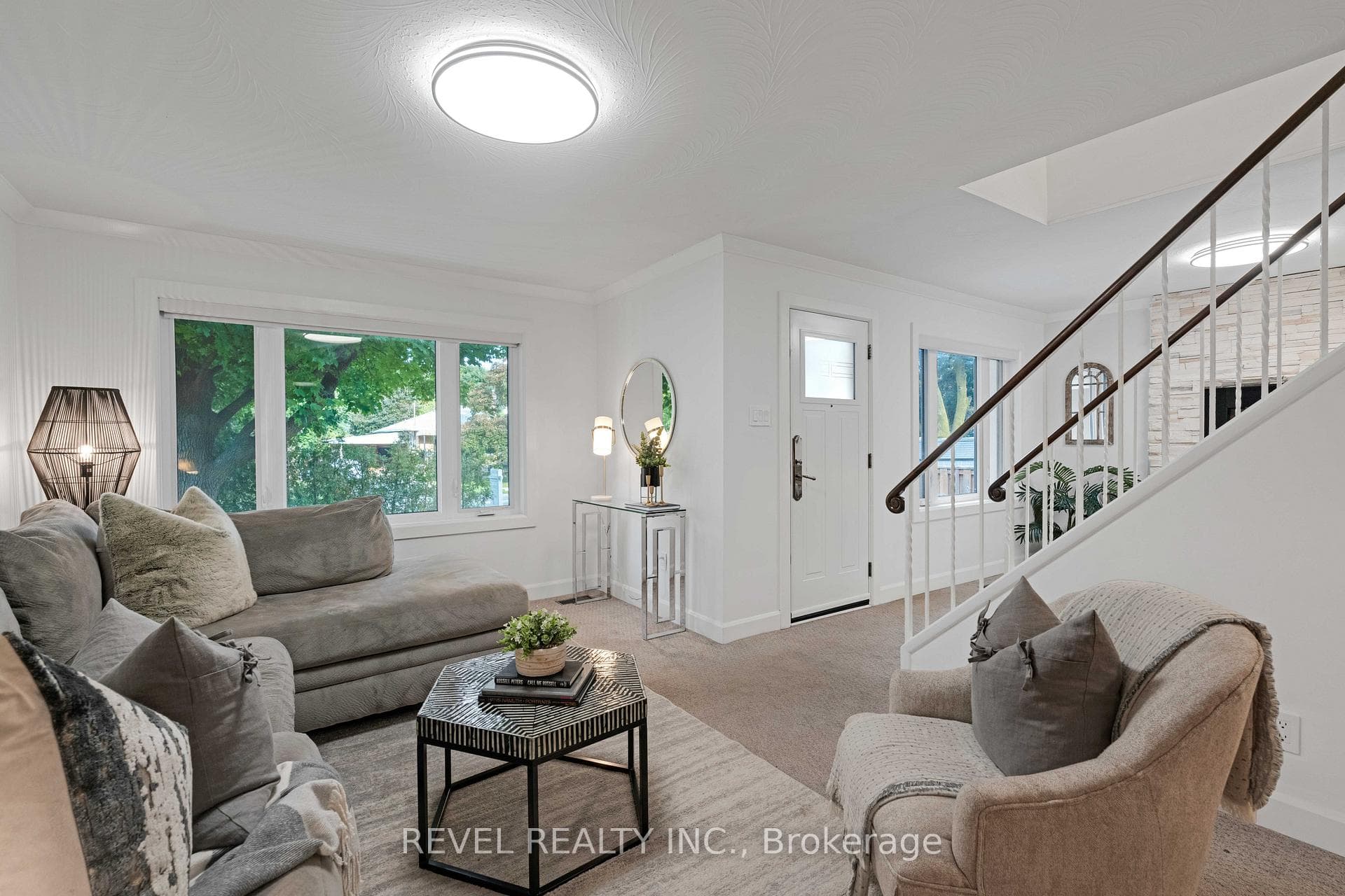 1508 Pharmacy Avenue photo 7