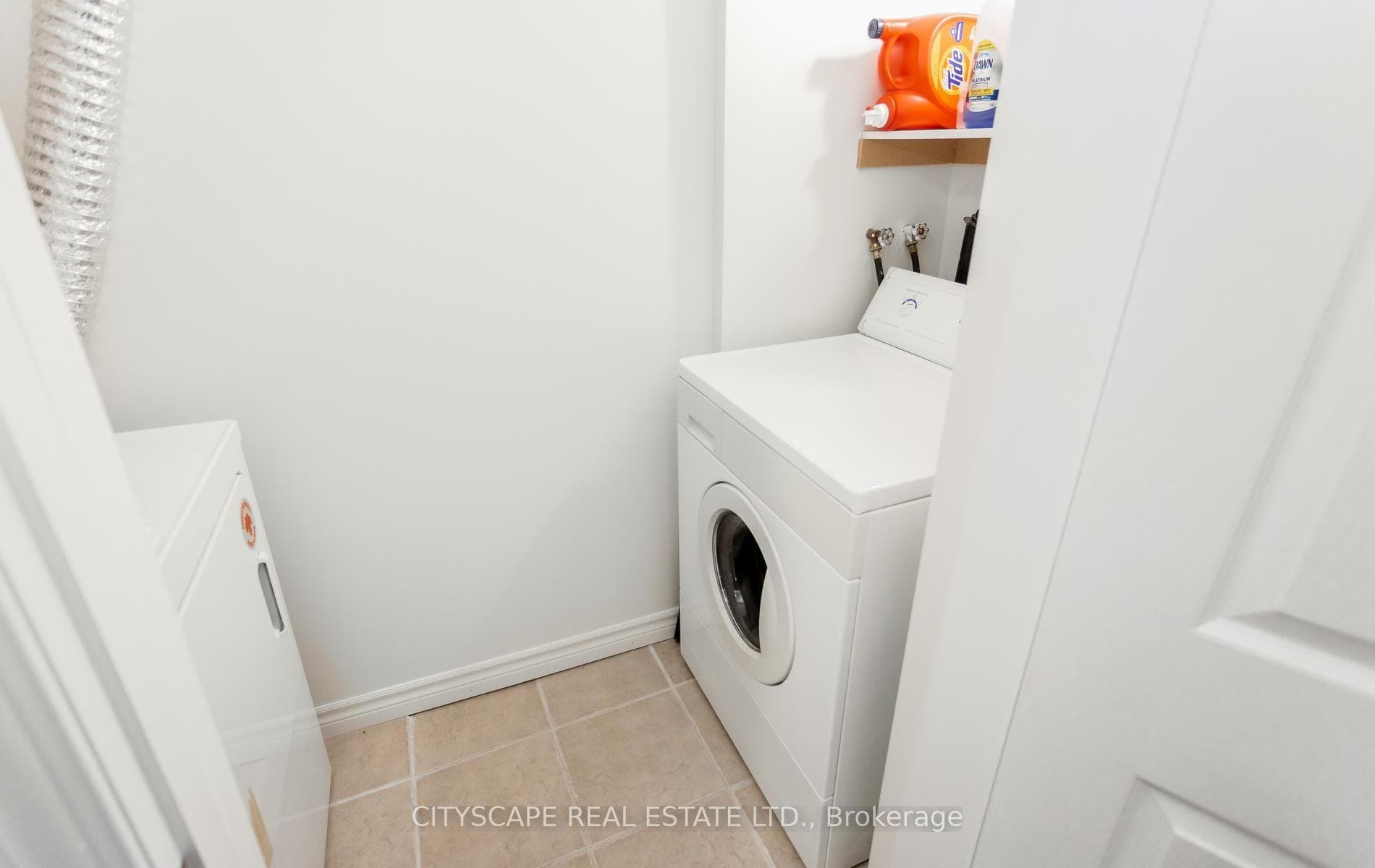 5685 Topaz Place photo 48