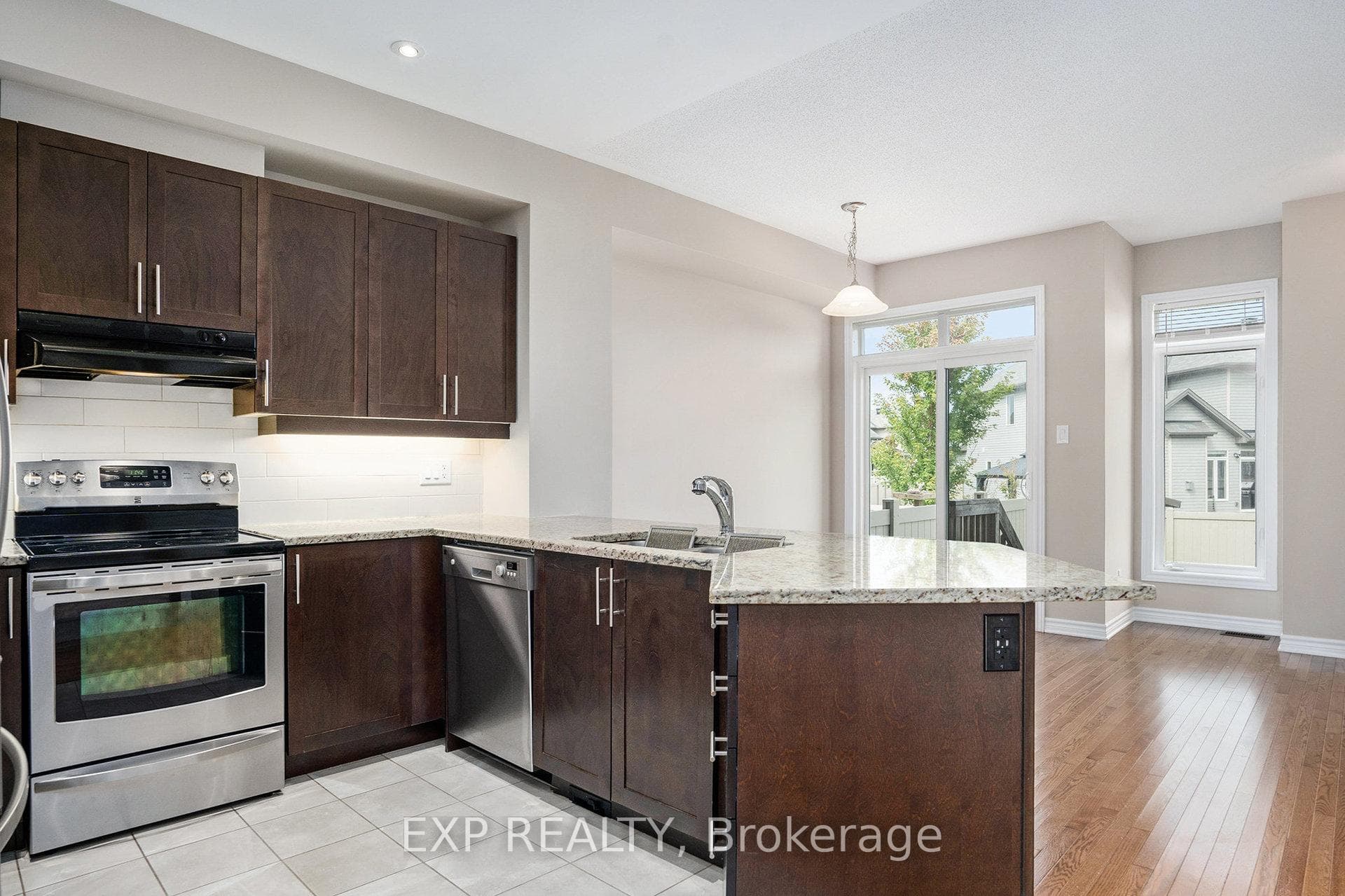 349 Ardmore Street photo 13