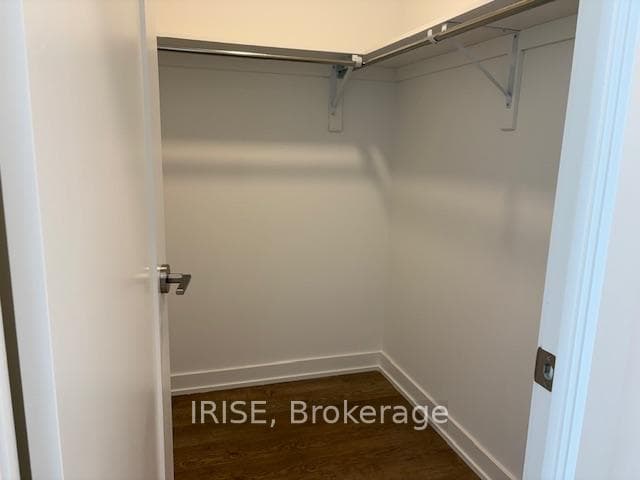 5105 Hurontario Street Unit PH05 photo 15