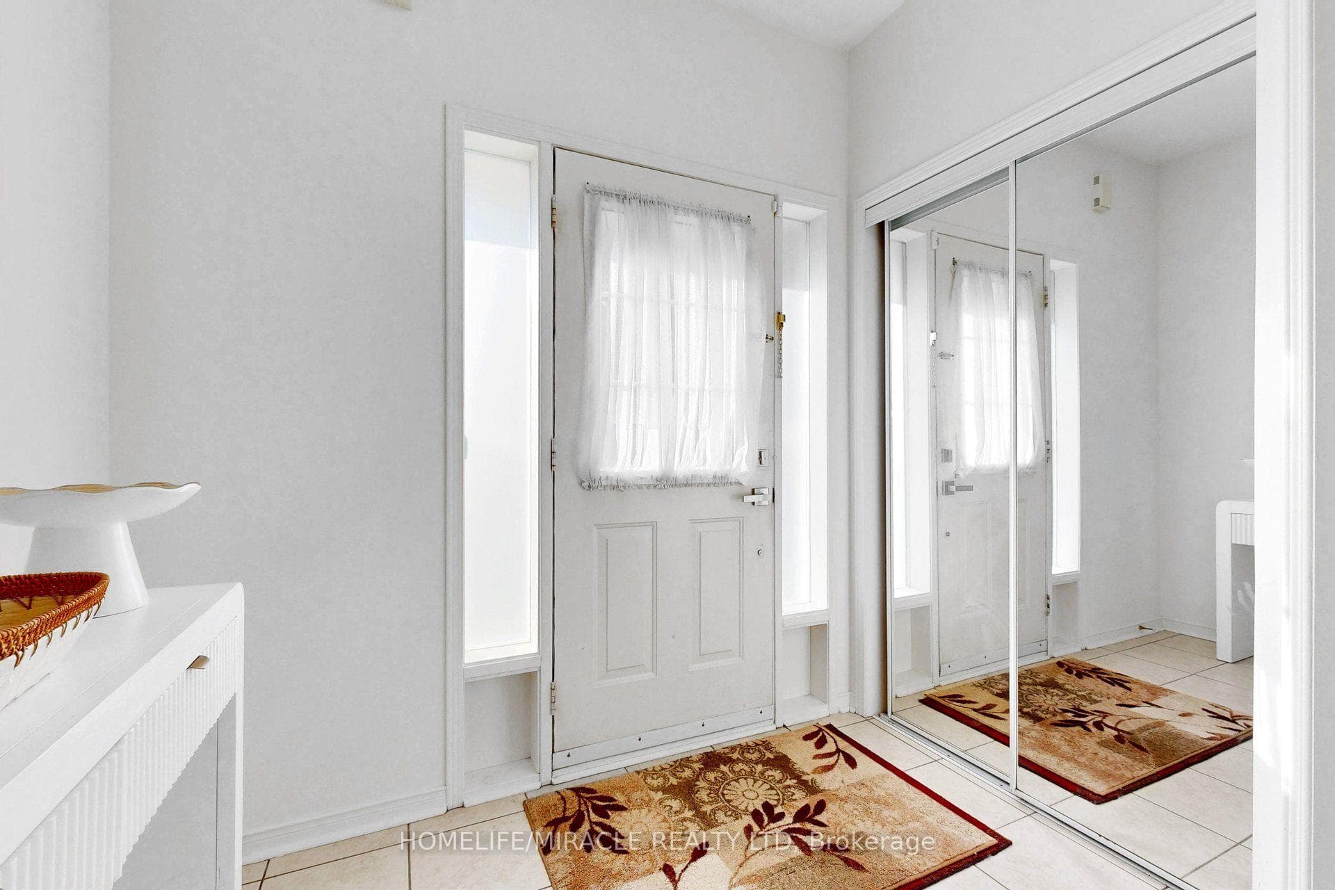 3852 Brinwood Gate photo 3